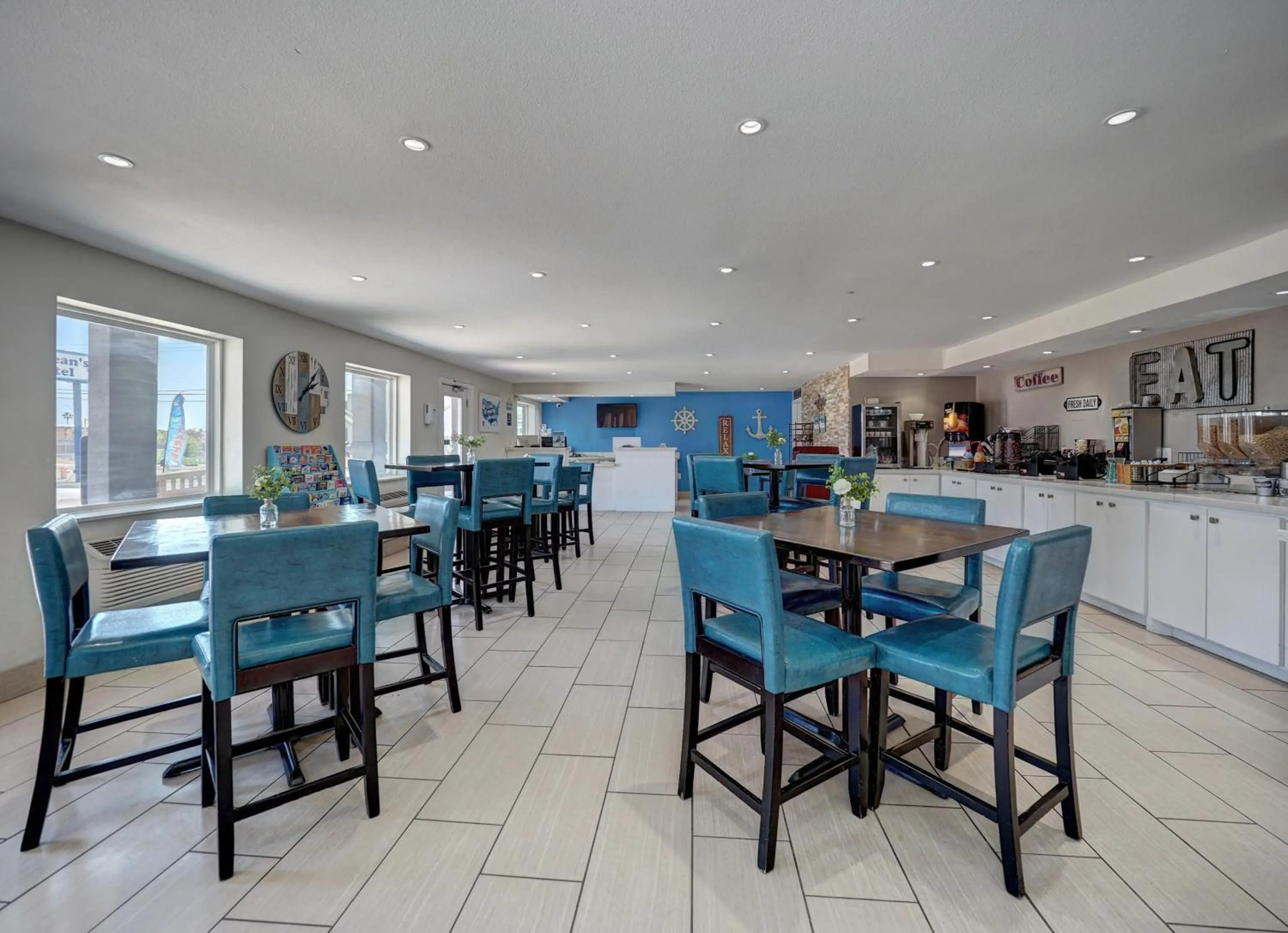 Restaurant/places to eat in Ocean's Edge Hotel, Port Aransas,TX