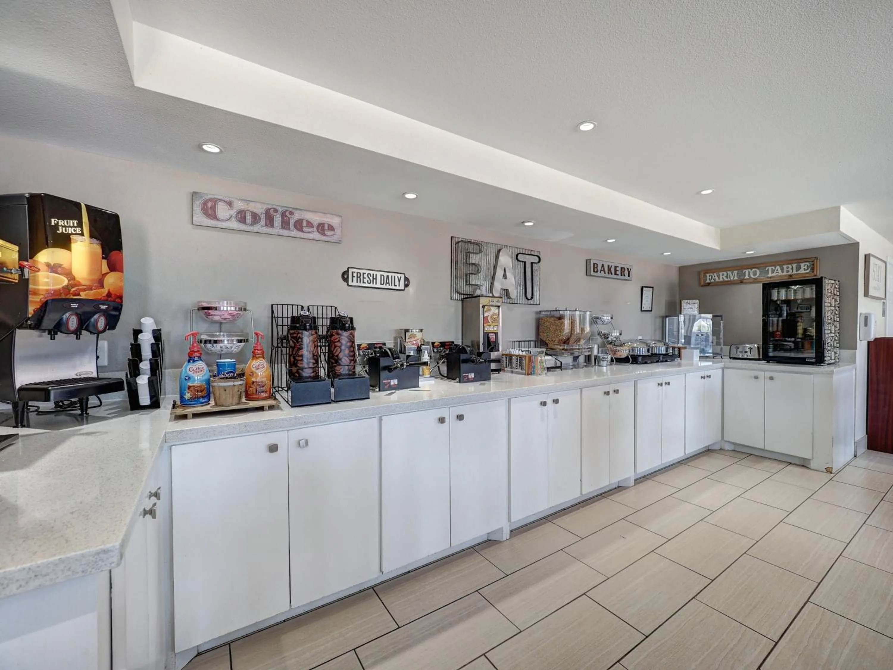 Coffee/tea facilities in Ocean's Edge Hotel, Port Aransas,TX