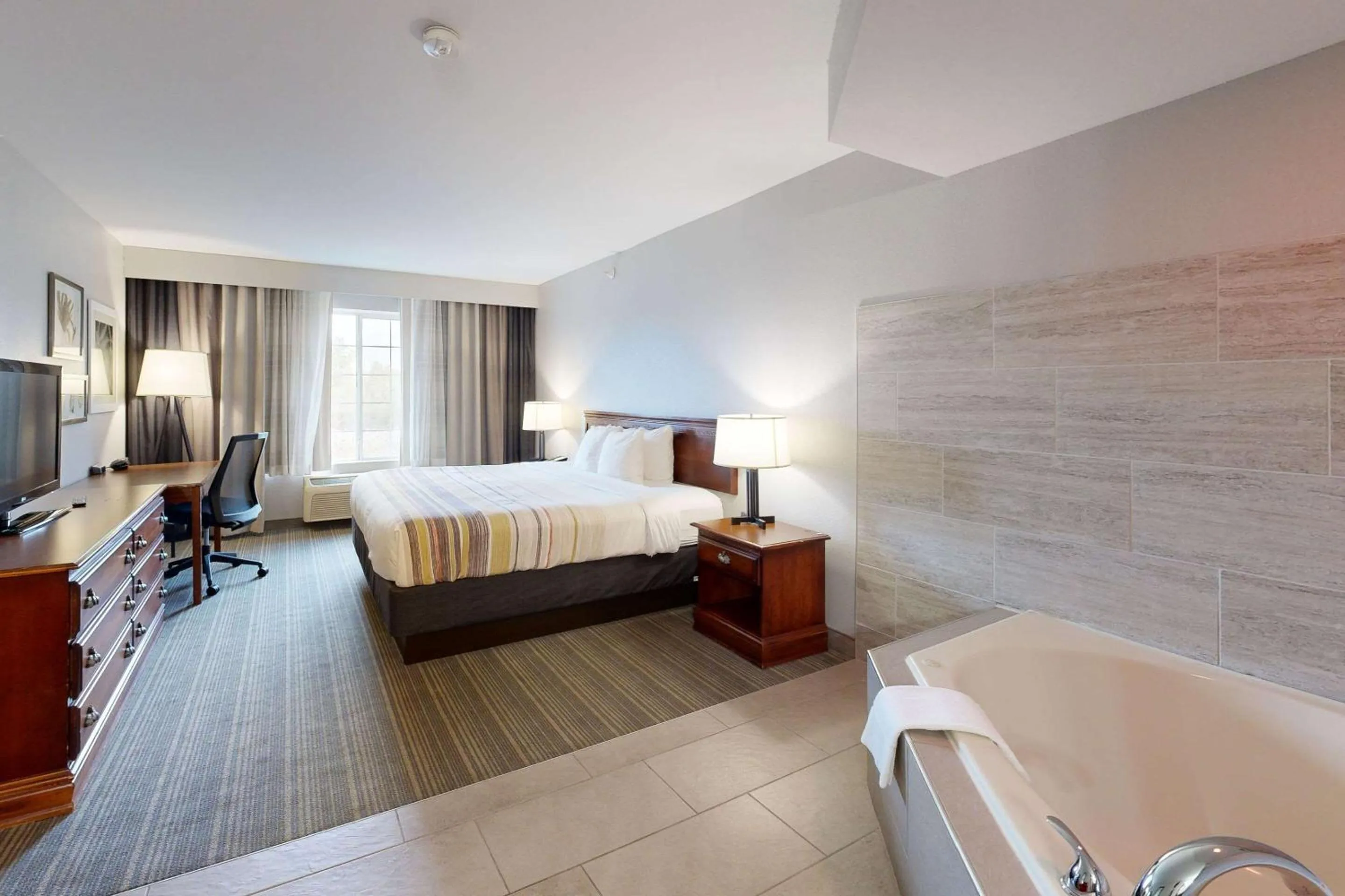 Bedroom, Bed in Country Inn & Suites by Radisson, Michigan City, IN