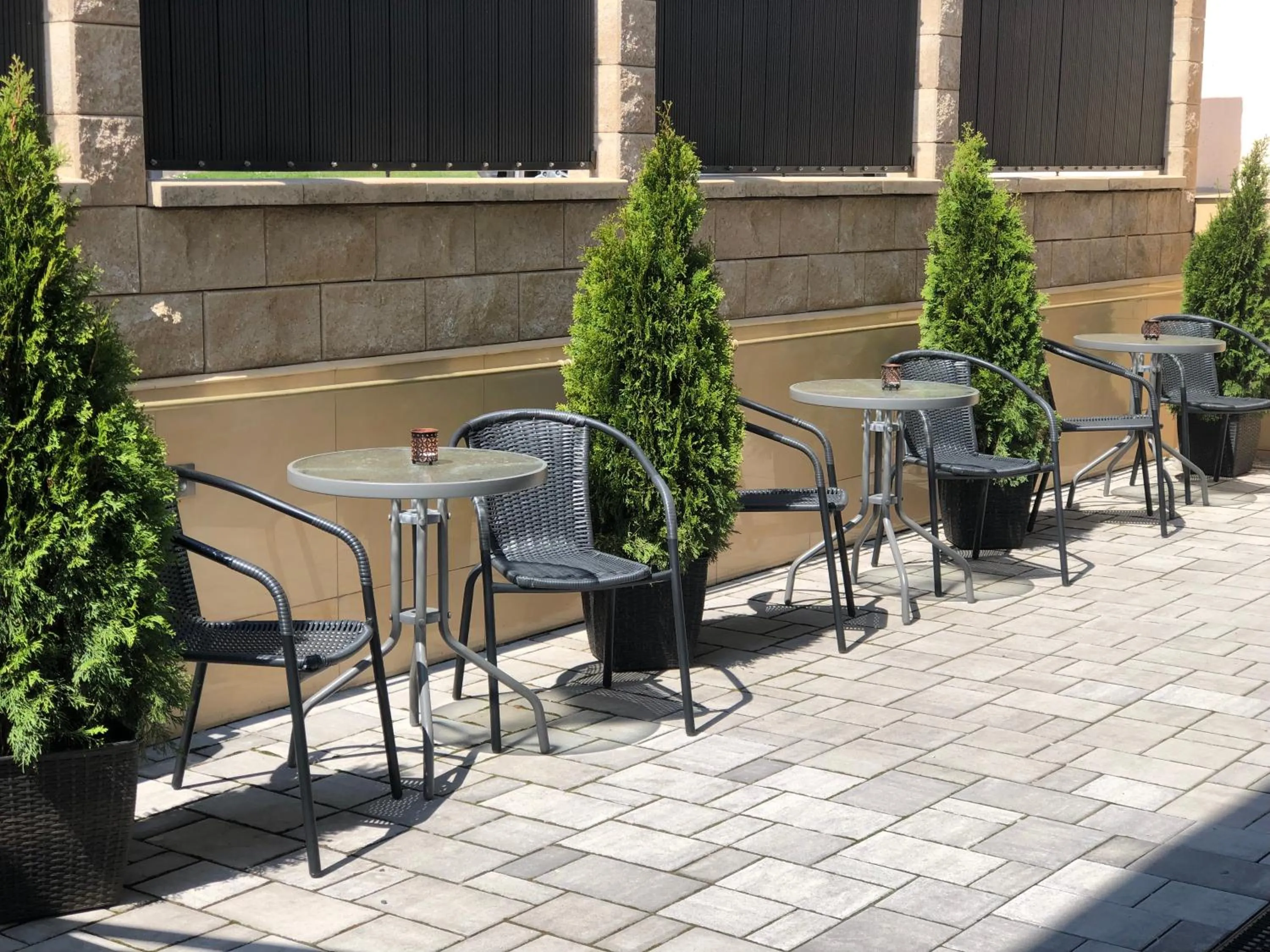 Restaurant/places to eat, Patio/Outdoor Area in Alenso Guesthouse