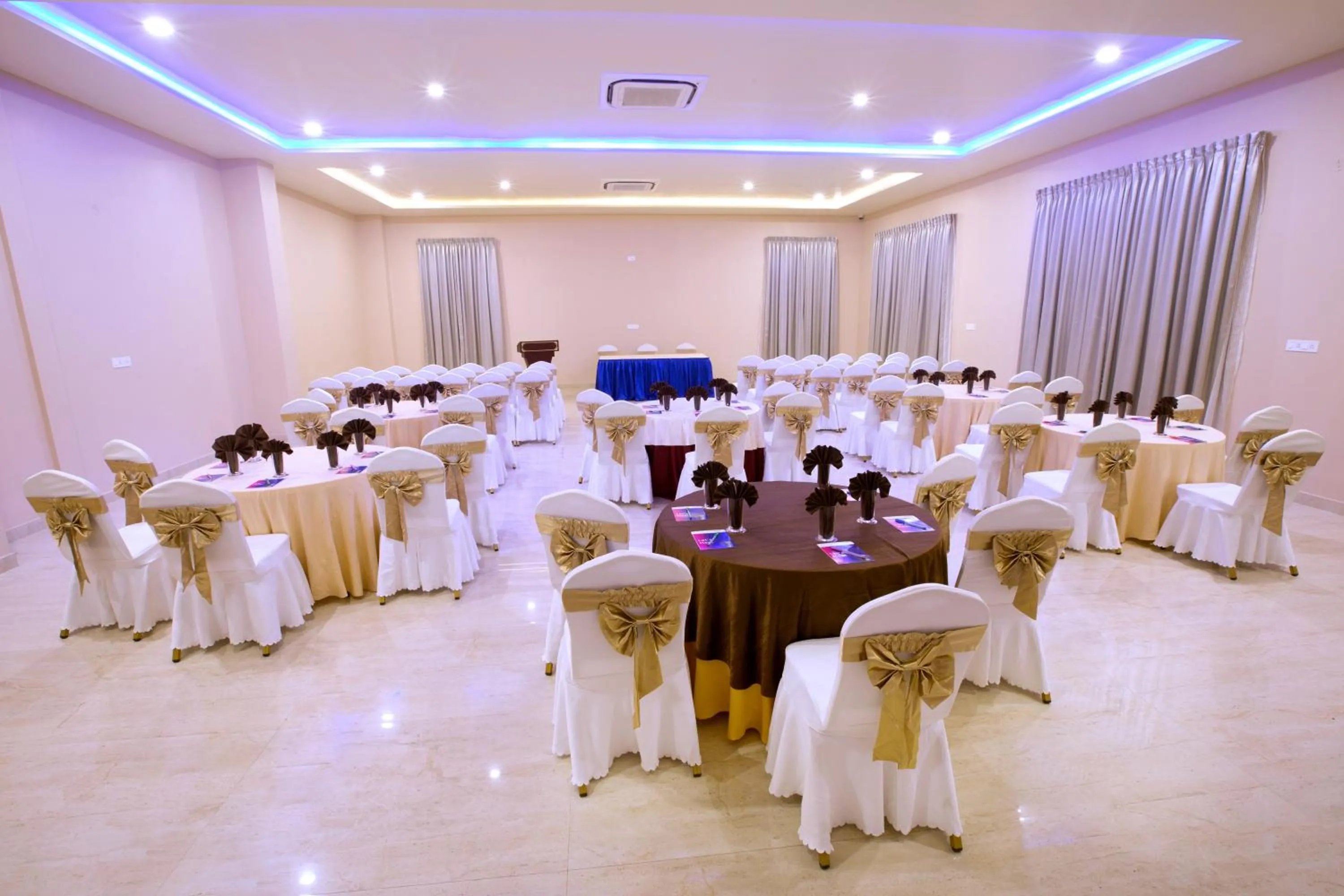 Banquet/Function facilities in Hotel RK Gardenia