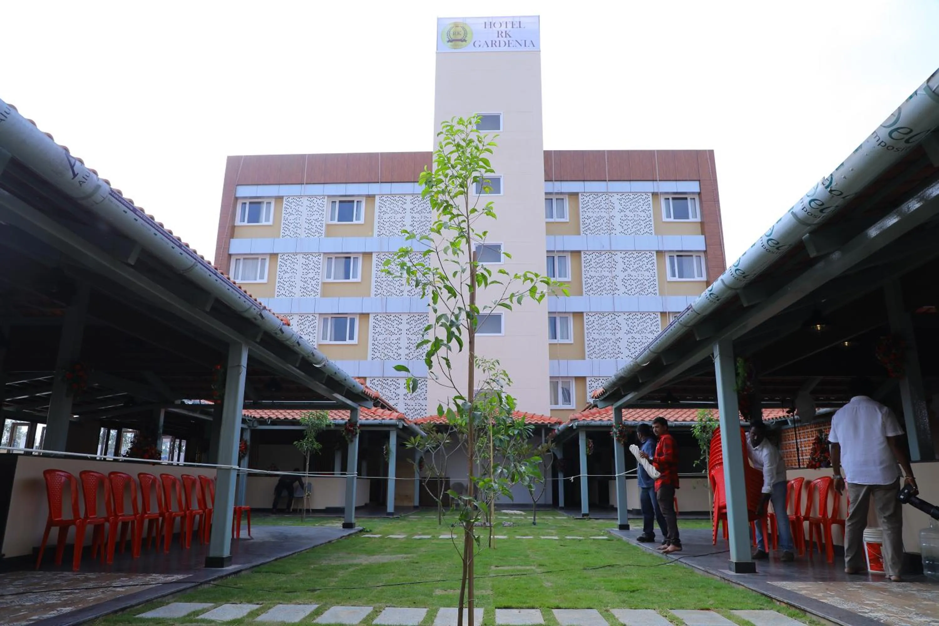 Property building in Hotel RK Gardenia