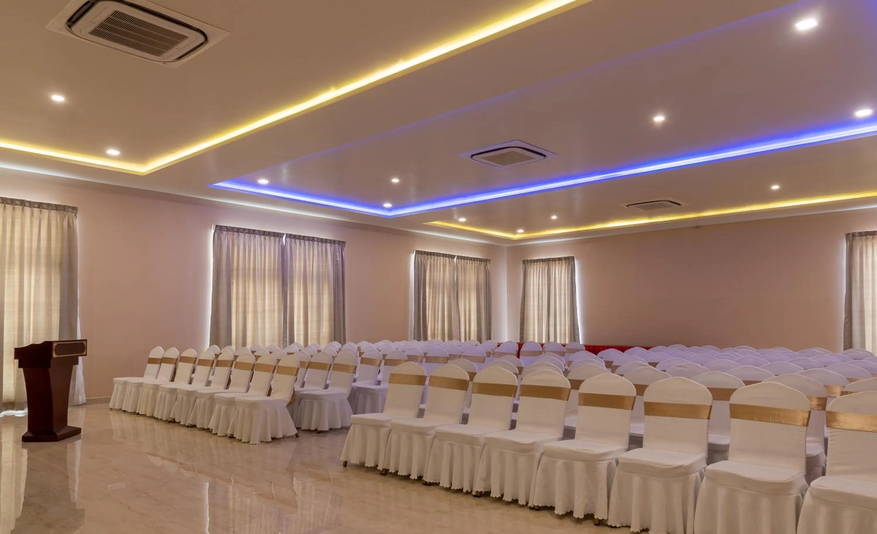 Banquet/Function facilities in Hotel RK Gardenia