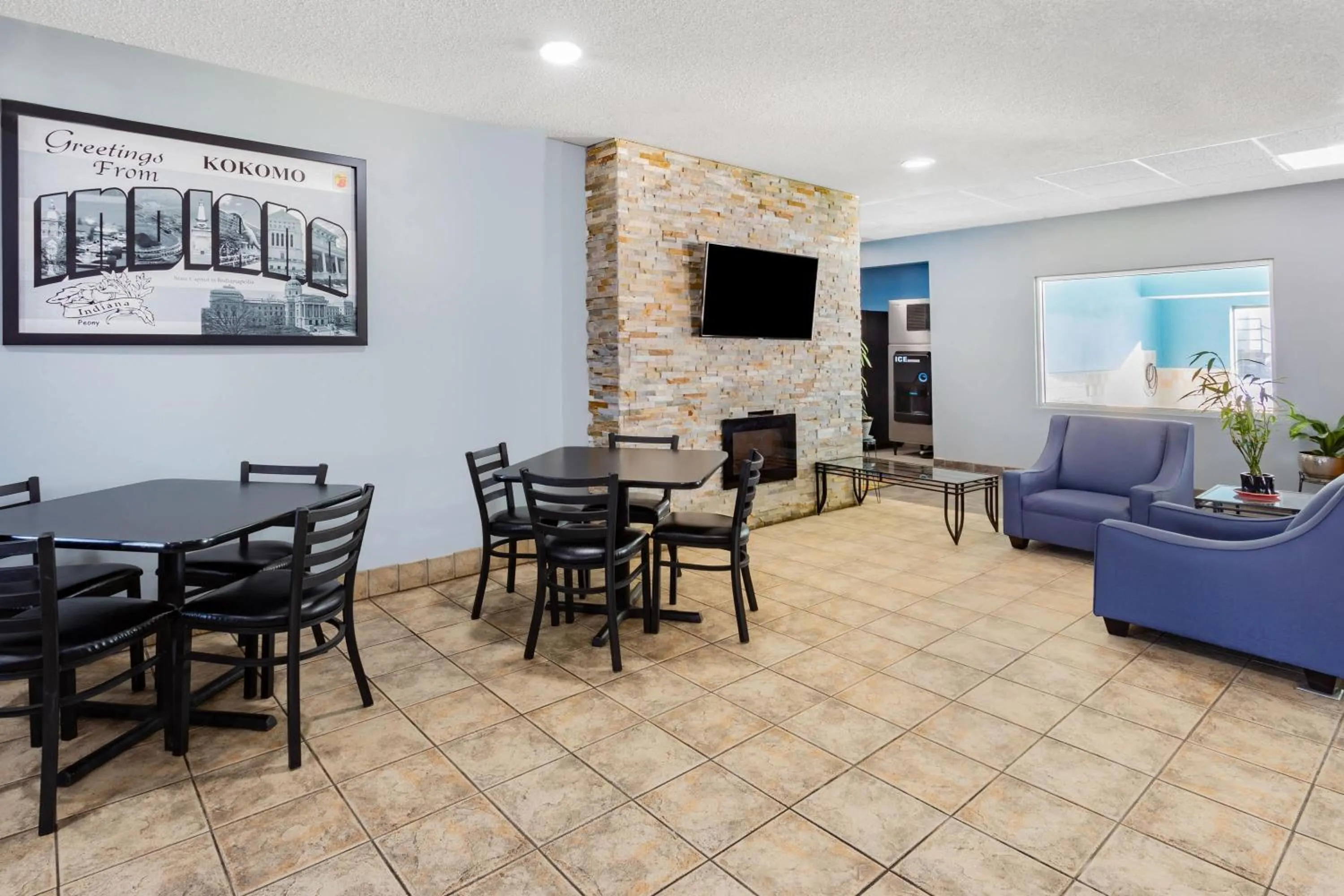 Lobby or reception in Super 8 by Wyndham Kokomo