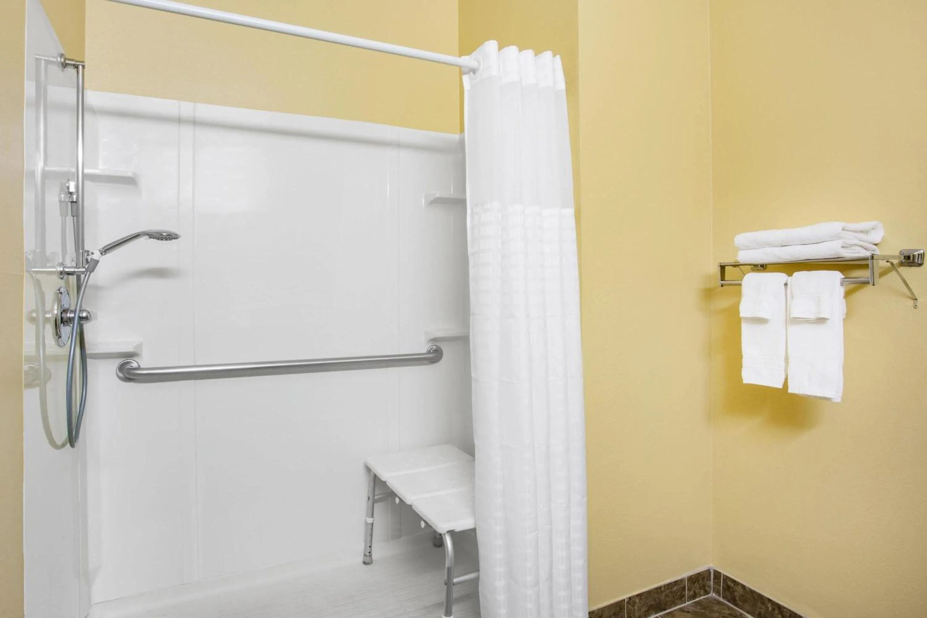 Shower in Super 8 by Wyndham Kokomo