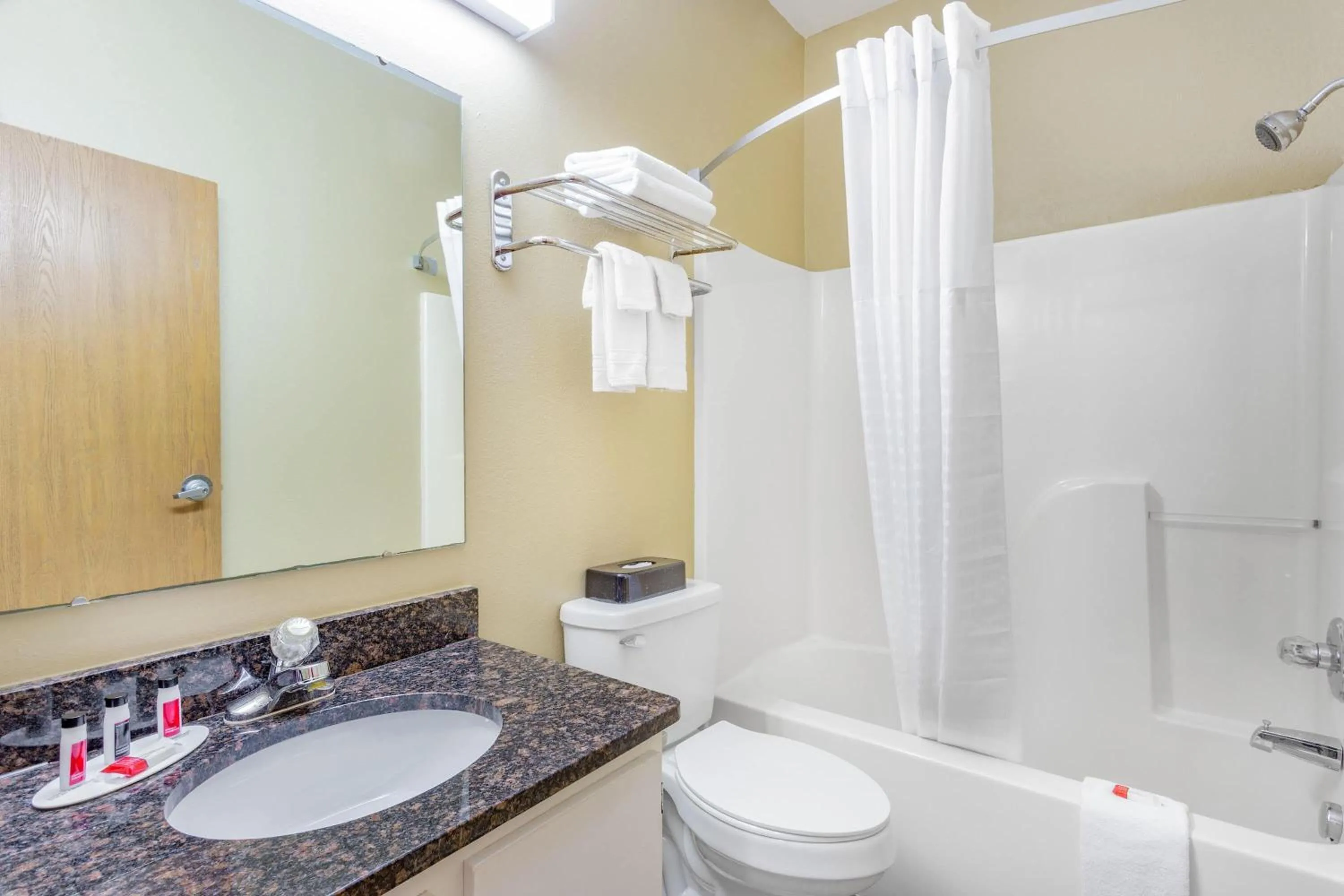 Bathroom in Super 8 by Wyndham Kokomo