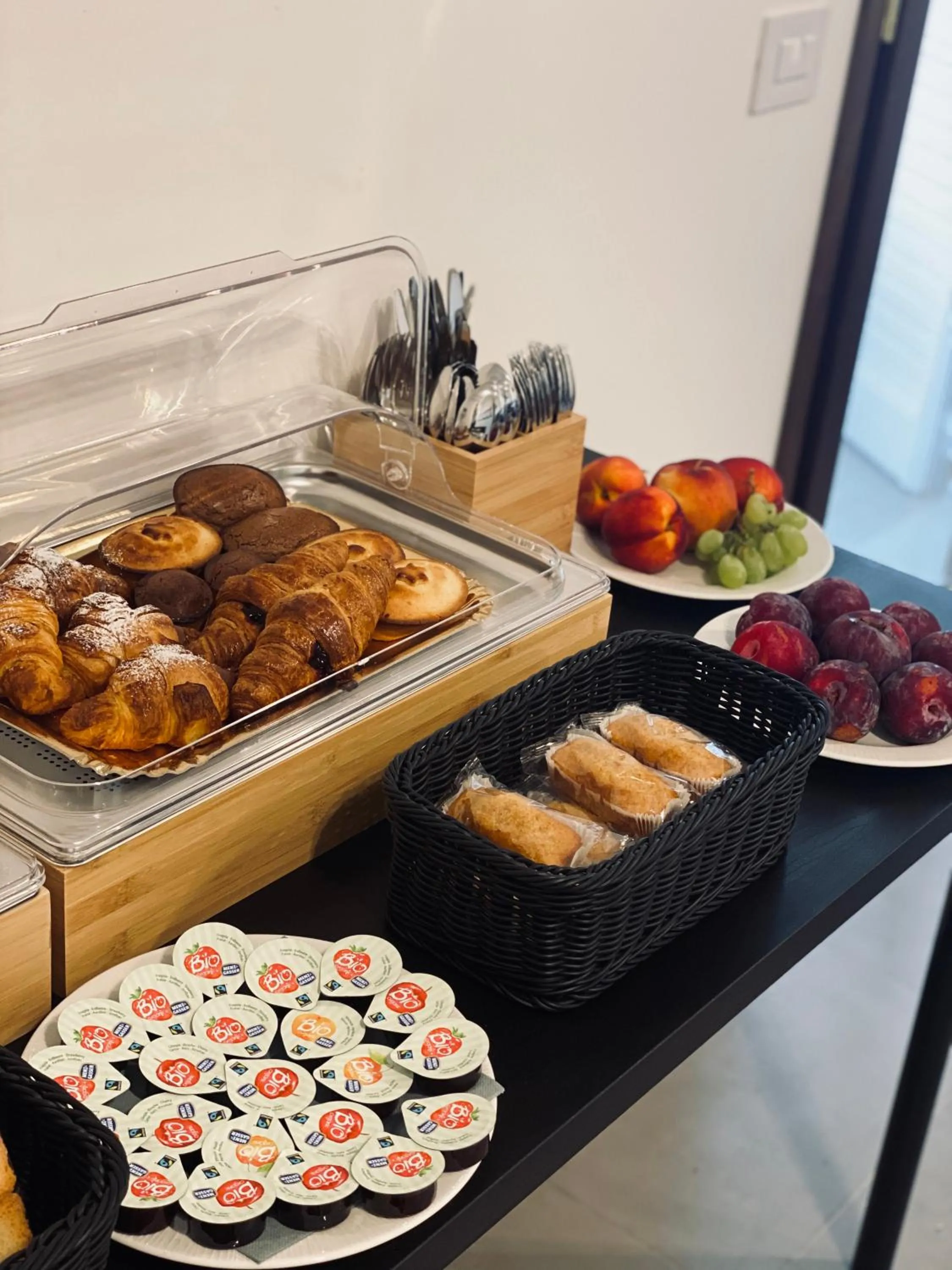 Breakfast in Casole Living B&B