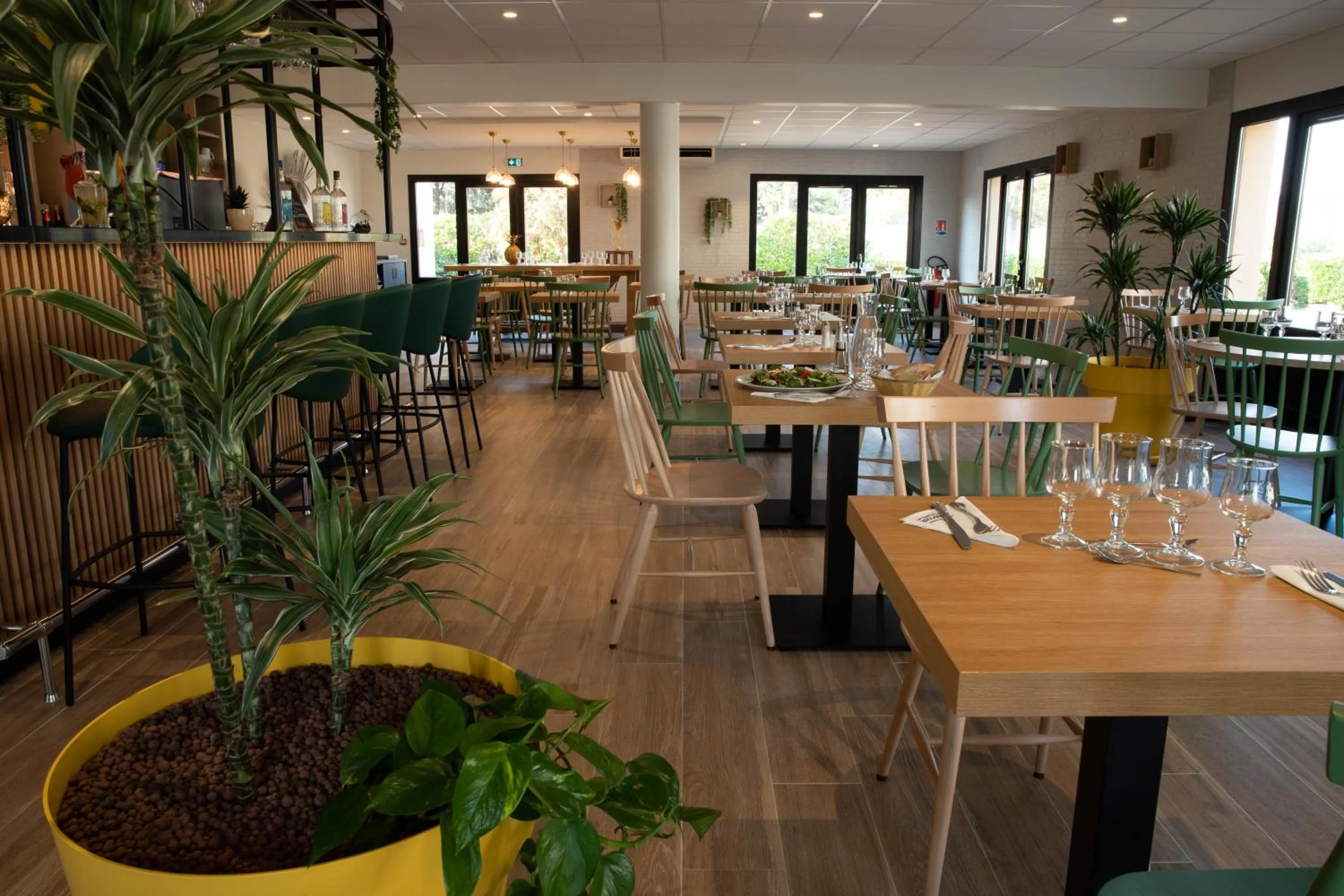 Restaurant/places to eat in Campanile Narbonne A9/A61