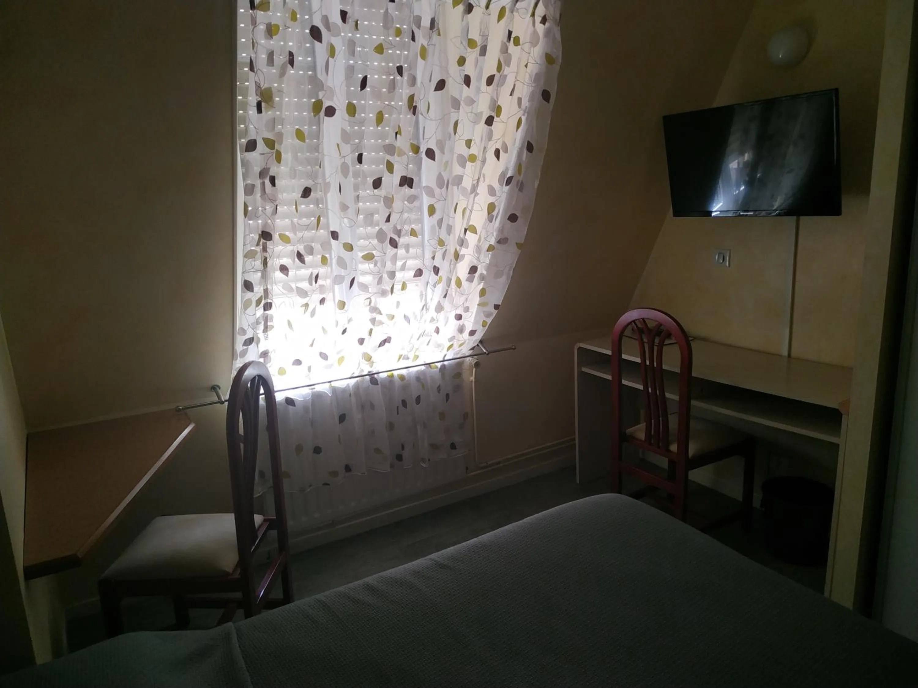 Bed in hotel les edelweiss