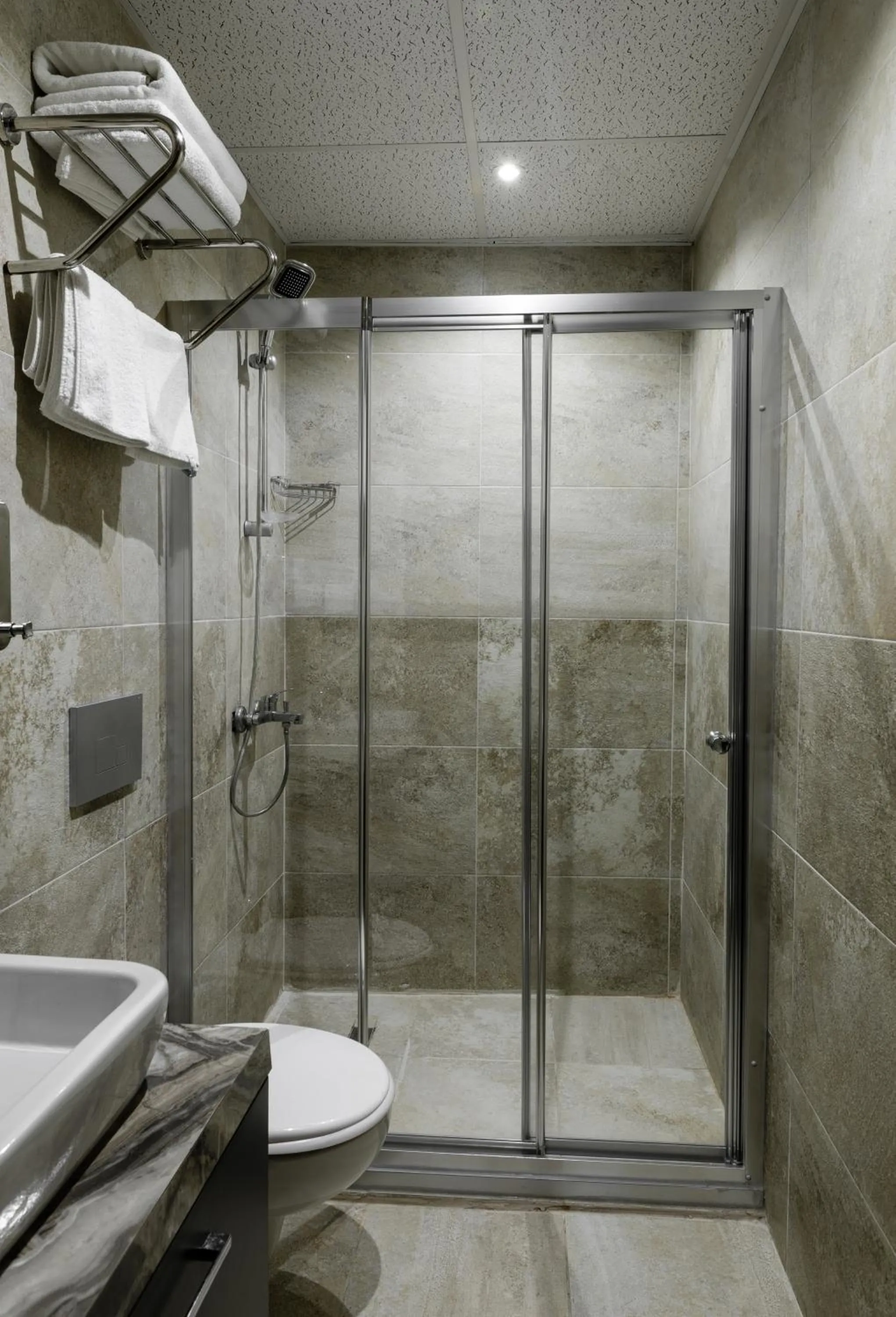 Bathroom in madame roza