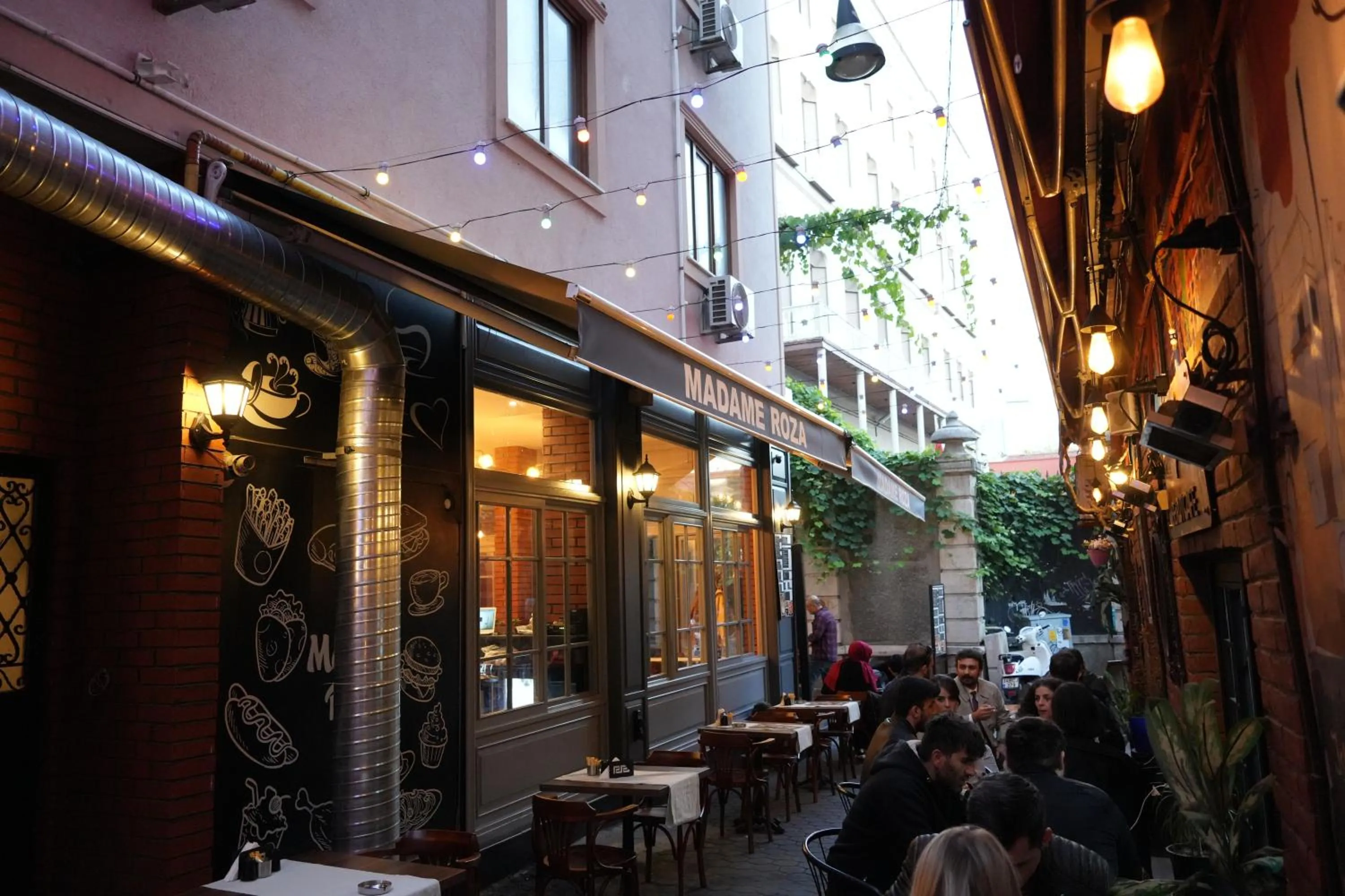 Property building in madame roza