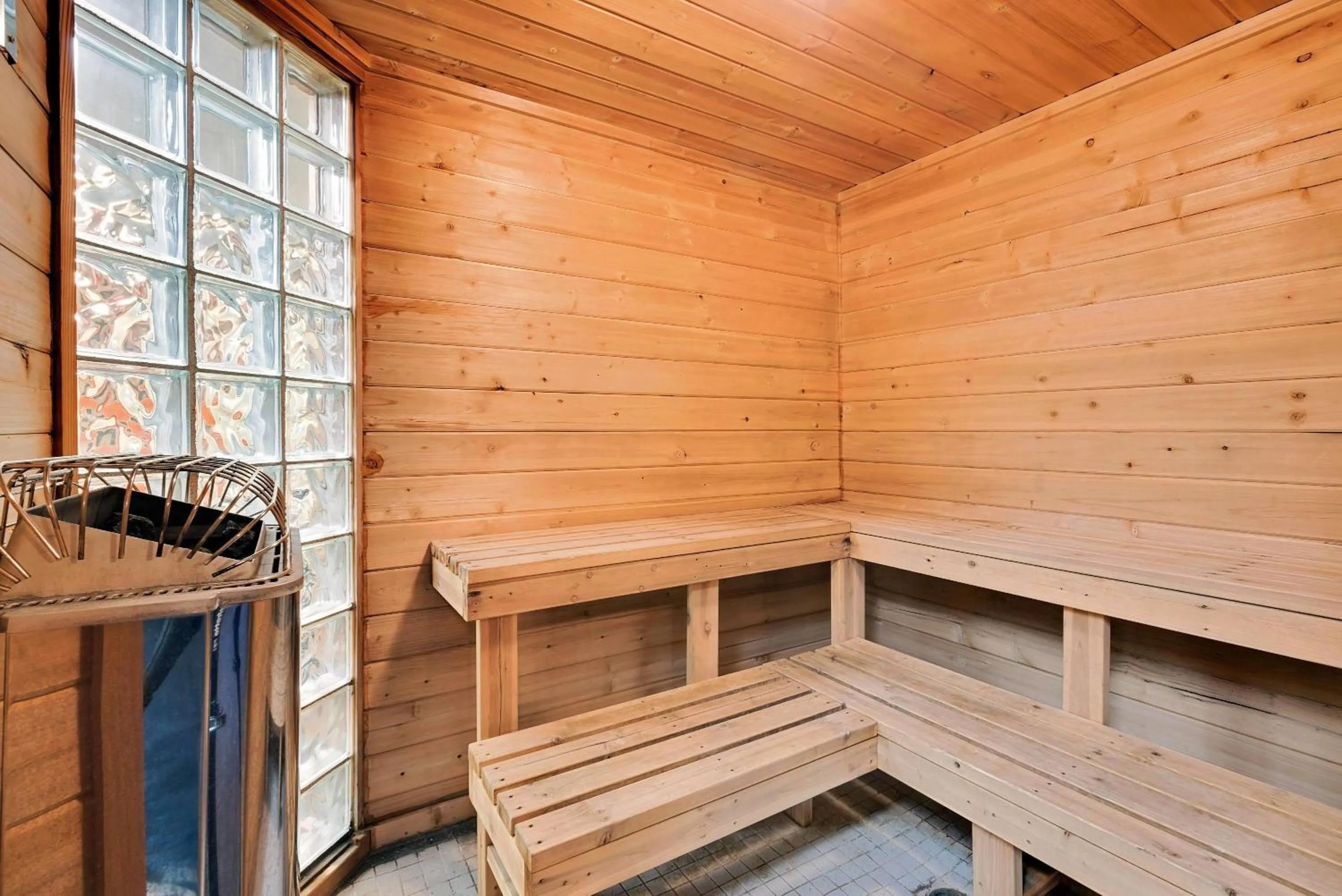 Spa and wellness centre/facilities in Days Inn by Wyndham International Falls