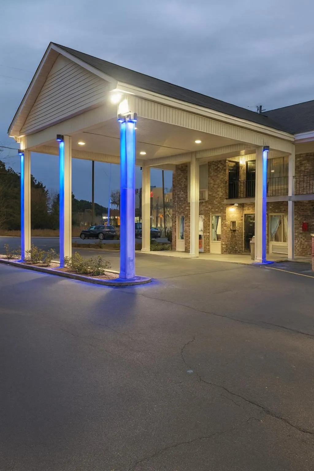 Property building in Best Inn Manning