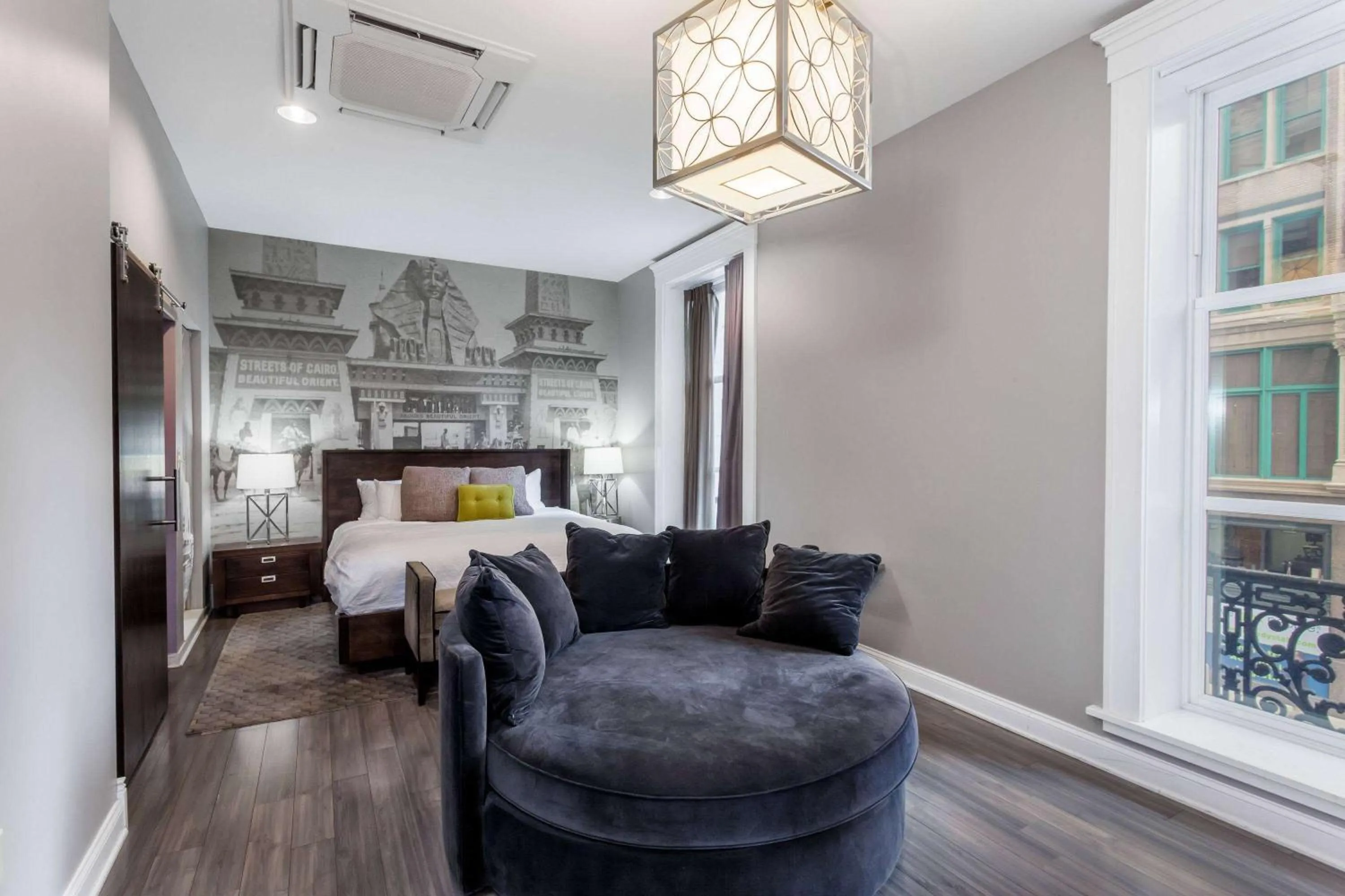 Photo of the whole room, Bed in Hotel at the Lafayette Trademark Collection by Wyndham