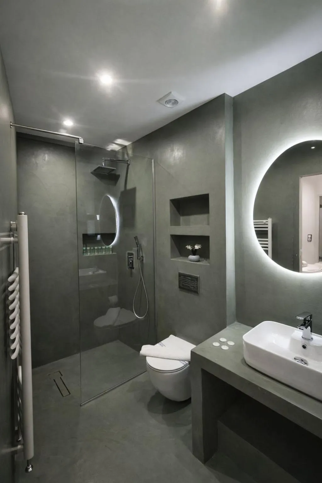 Toilet in Athens Starlight Hotel