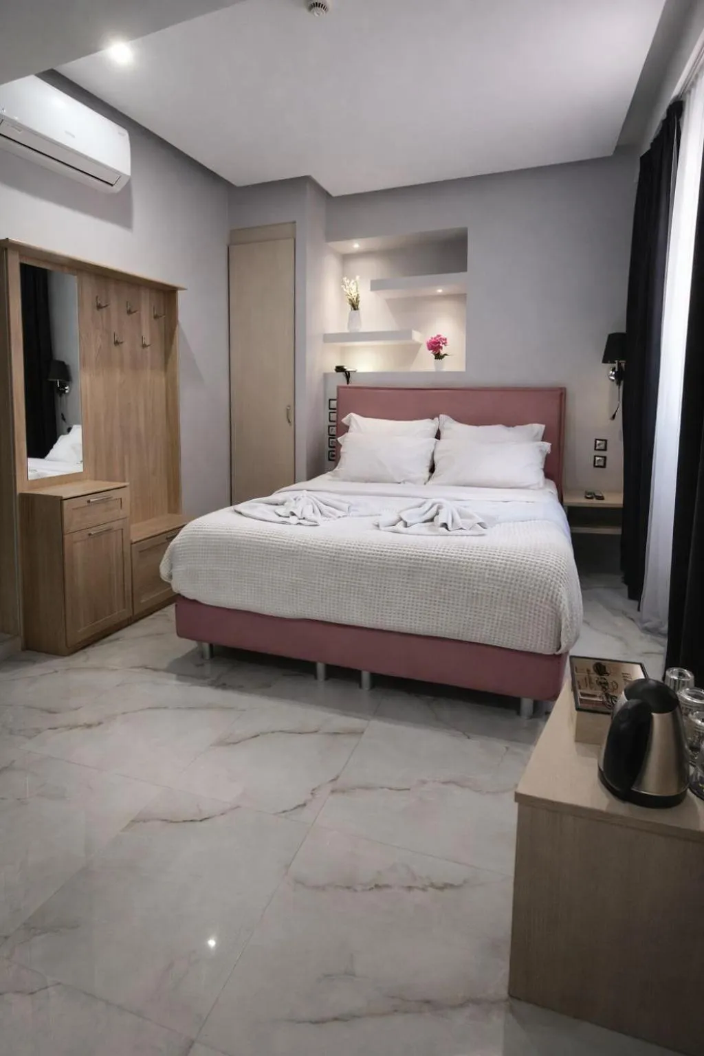 Bedroom, Bed in Athens Starlight Hotel