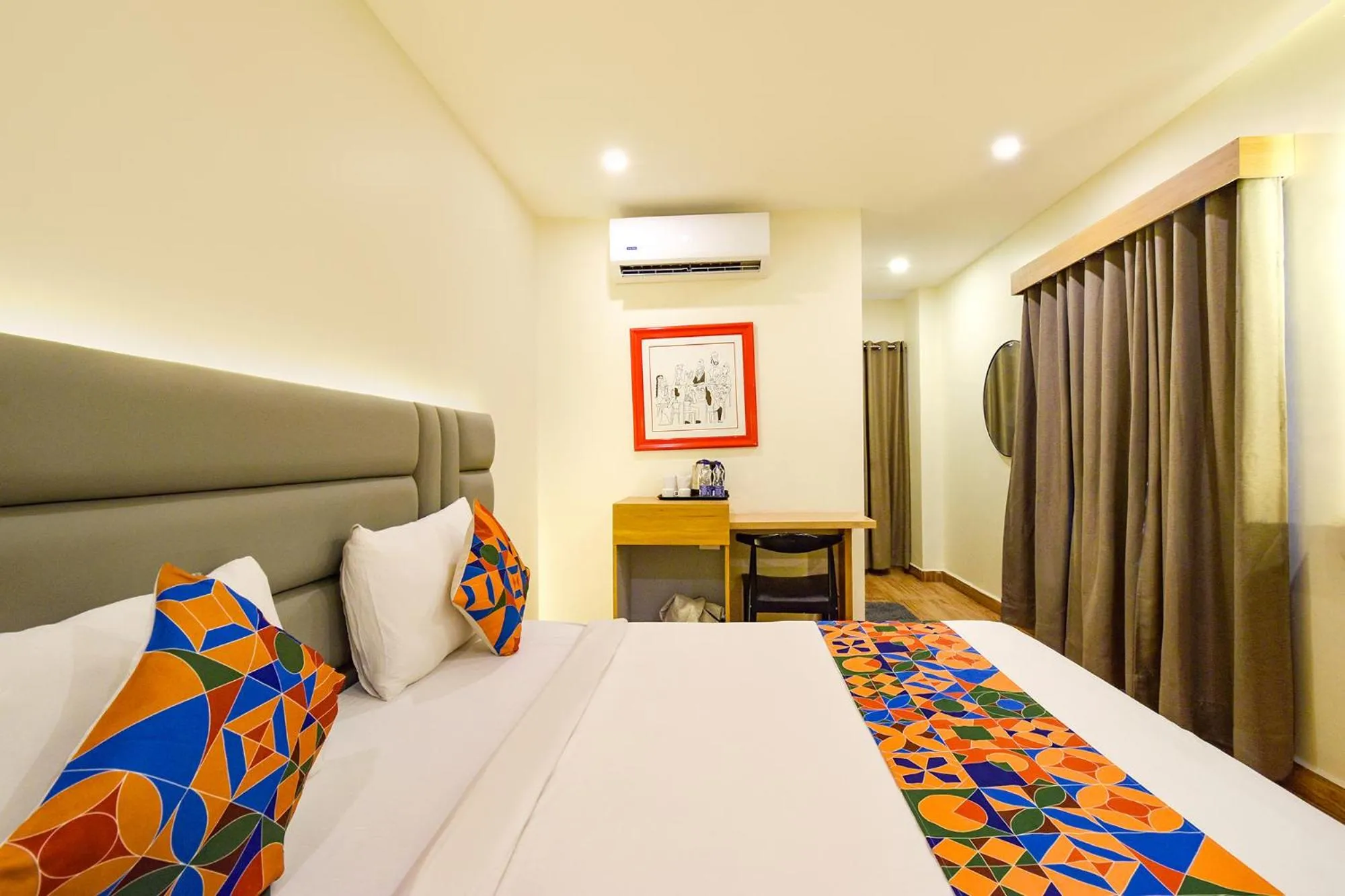 Bed in FabHotel White Ridge-SIa Life Hospital, Kondapur