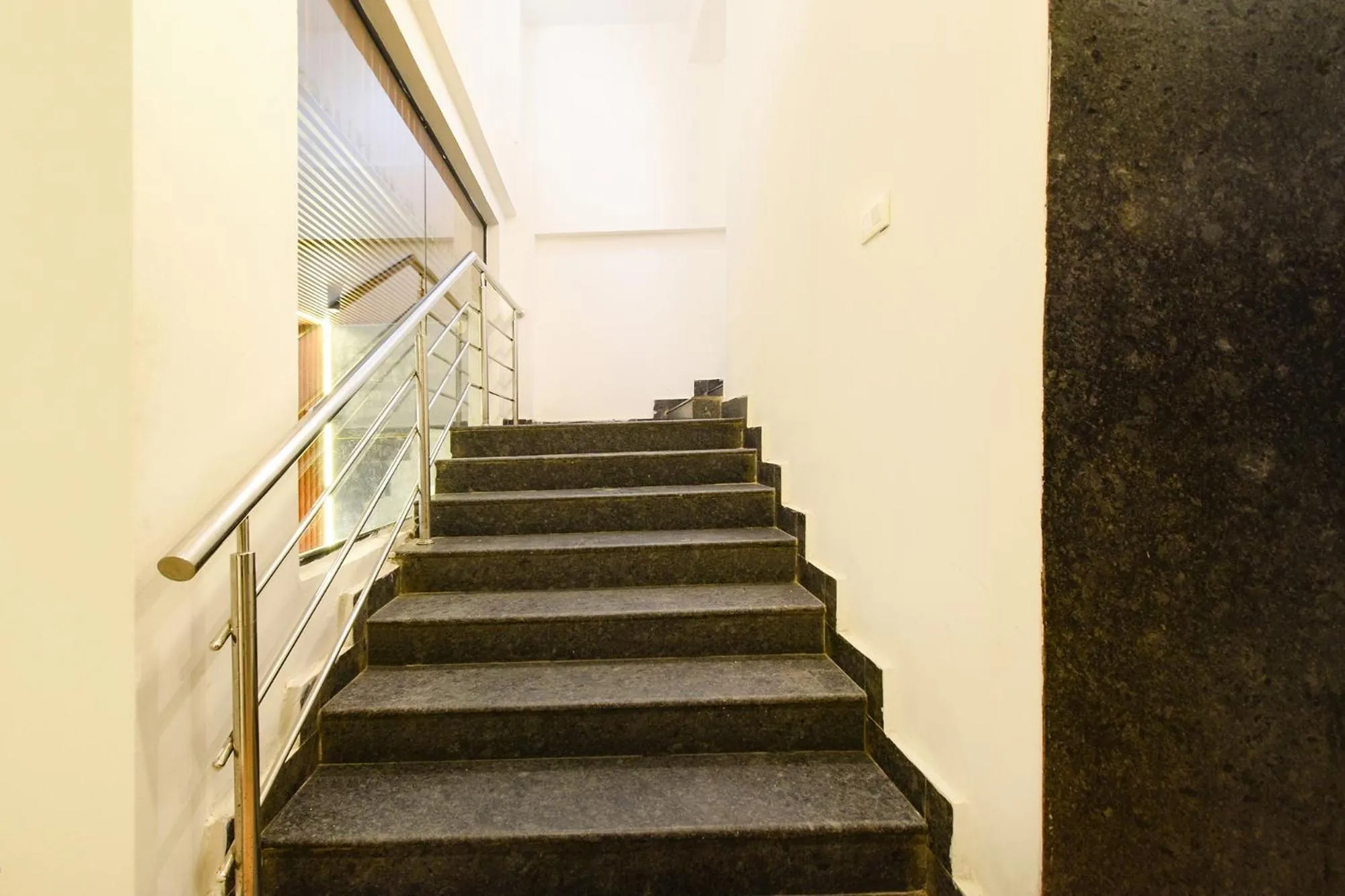 Lobby or reception in FabHotel White Ridge-SIa Life Hospital, Kondapur