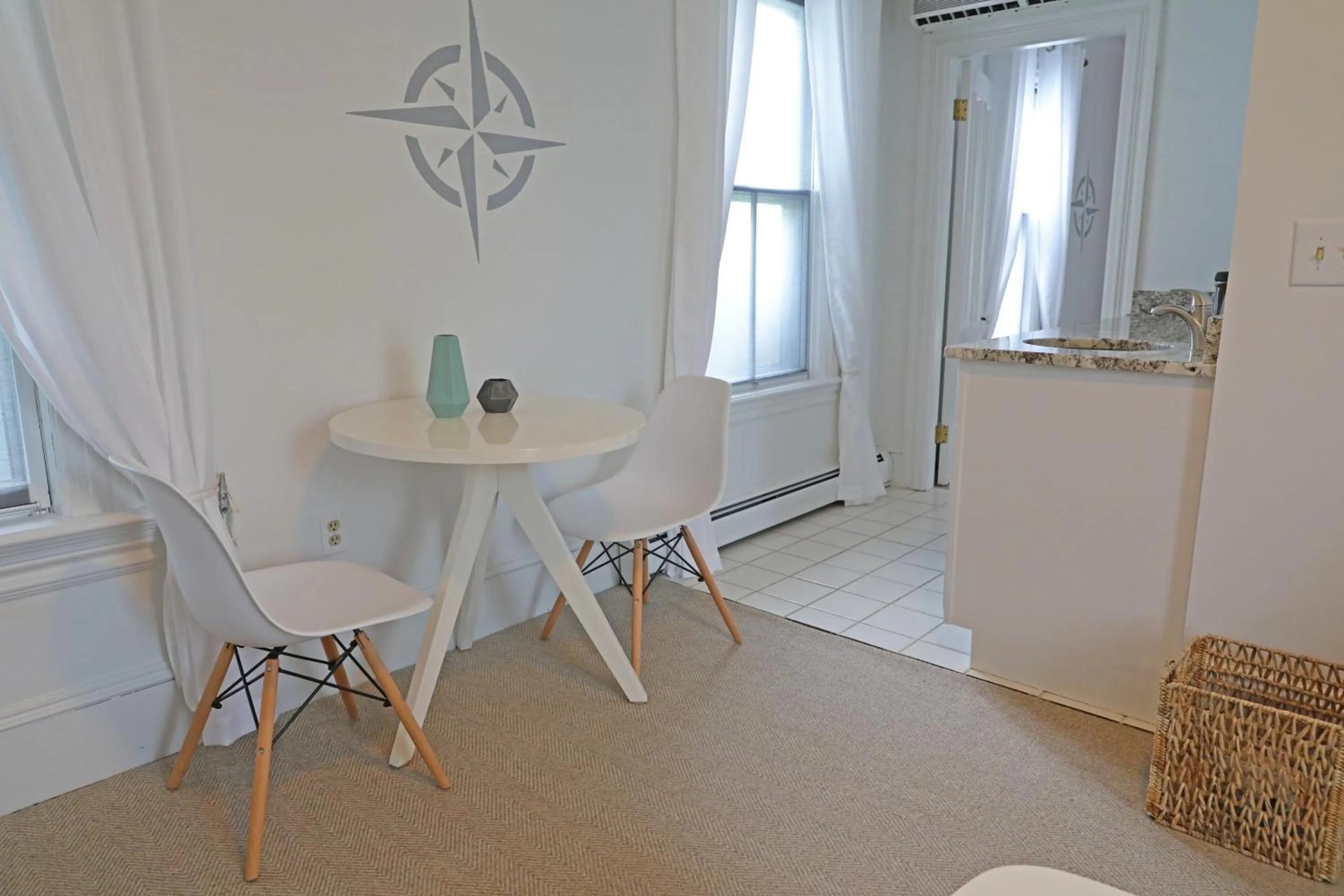 Dining area in The Hotel Marblehead