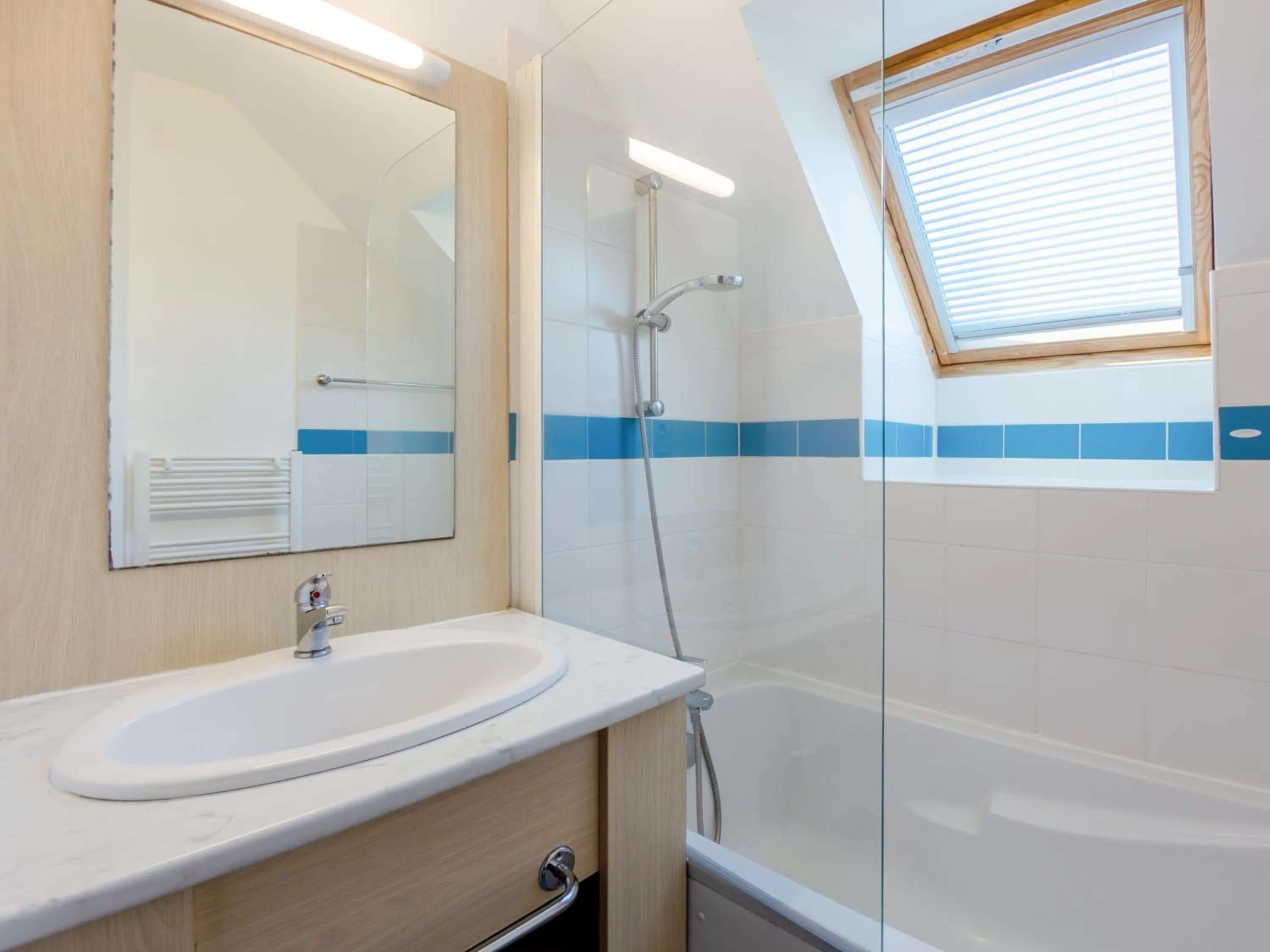 Bathroom in Vacancéole - Résidence Les Terrasses de Pentrez-Plage