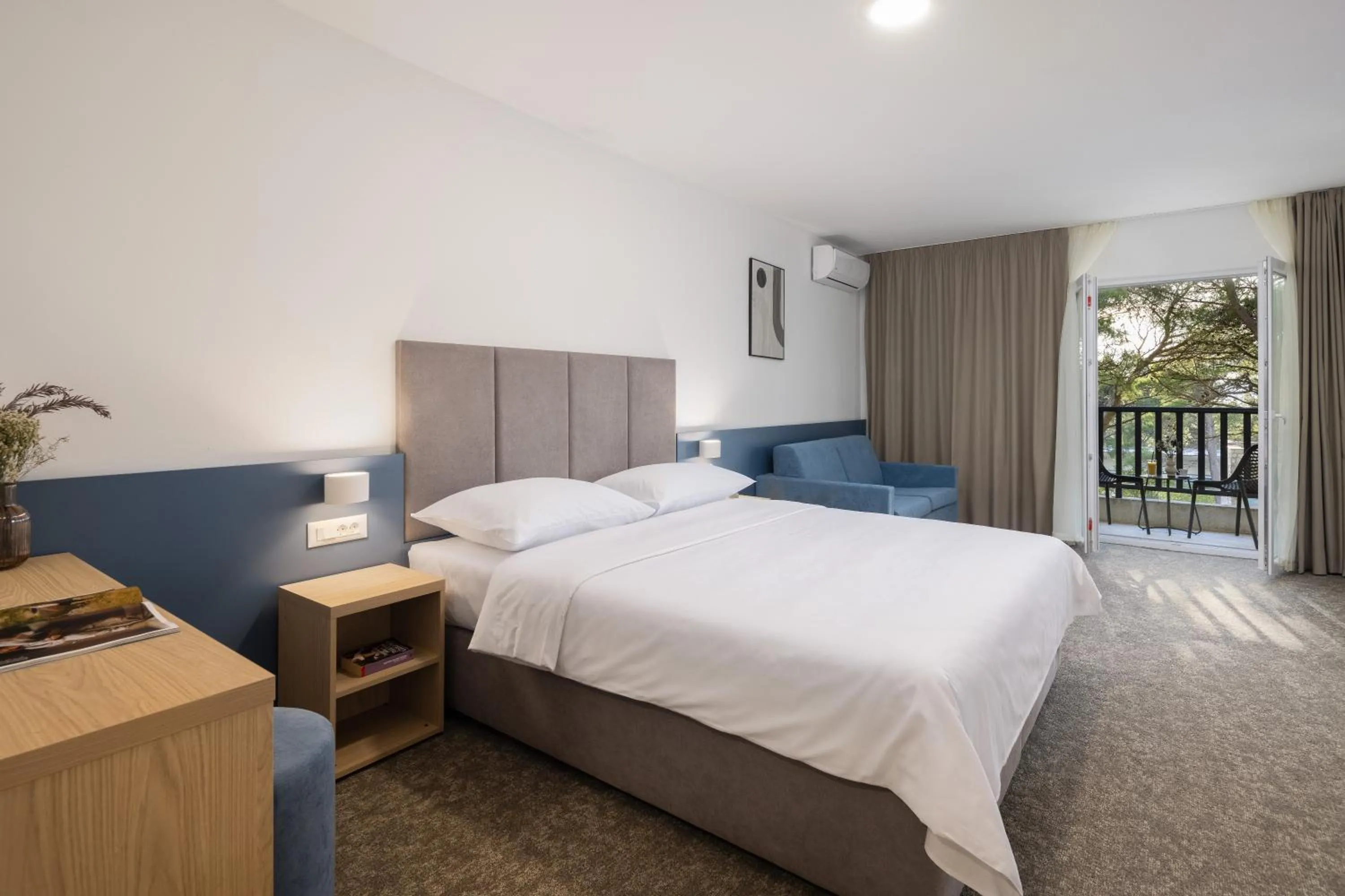 Bed in Hotel Alemaris