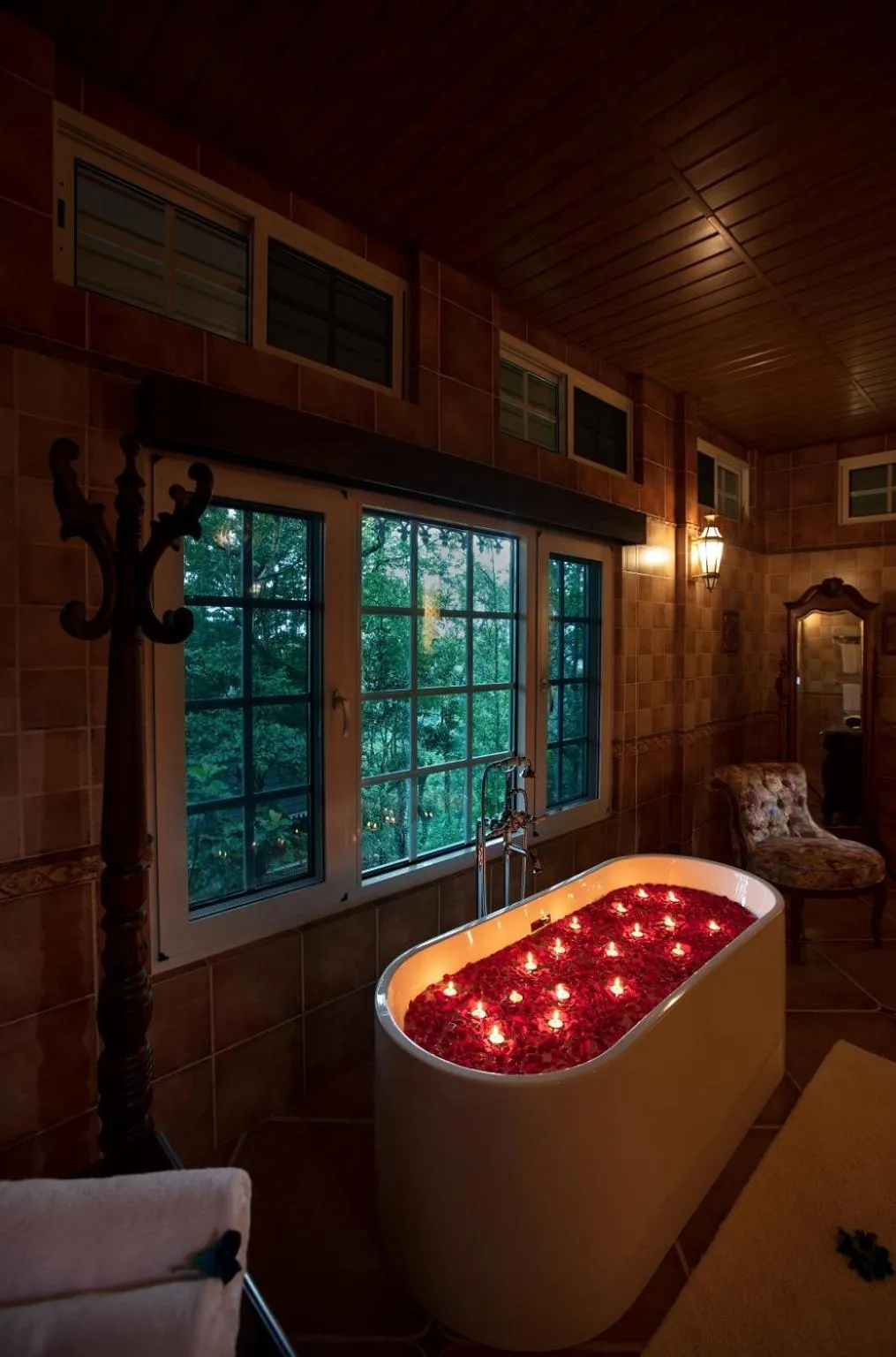 Bath in Coorg Wilderness Resort & Spa