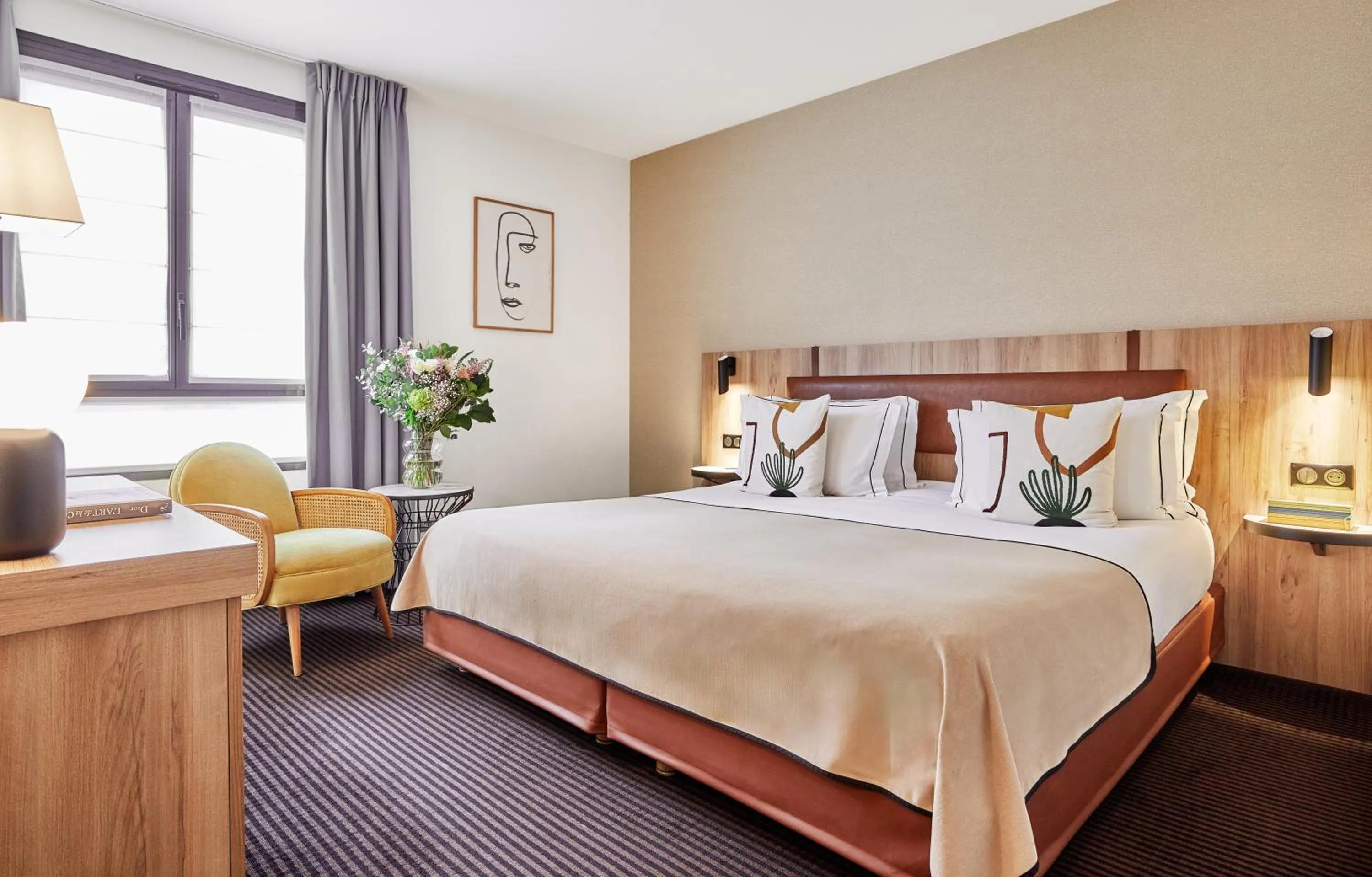 Bed in Plaza Tour Eiffel