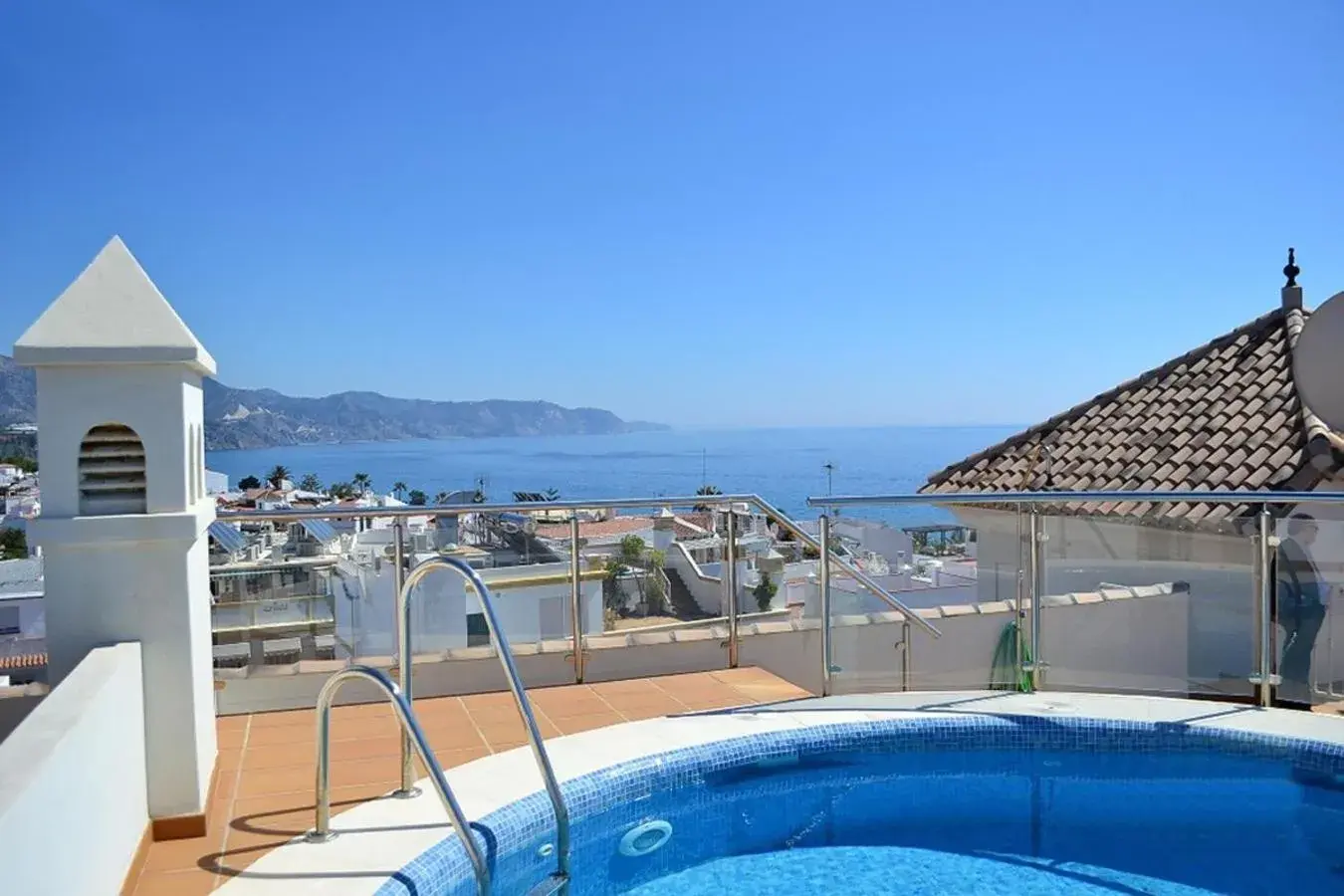 Nerja Paradise Rentals - City Center Apt Plaza España Nerja Paradise Rentals - City Center Apt Plaza España