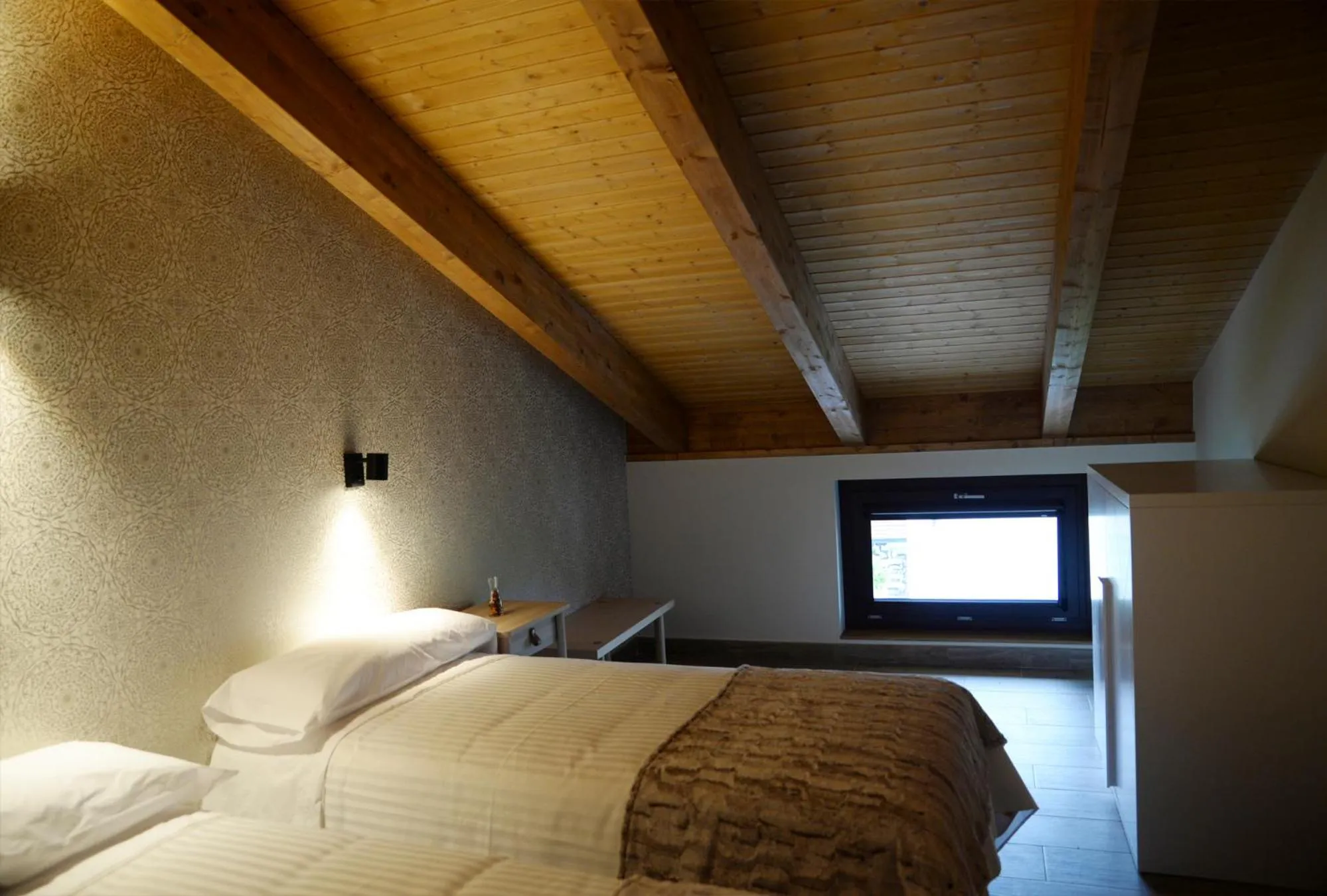 Photo of the whole room in Hotel Rural Oasibeth