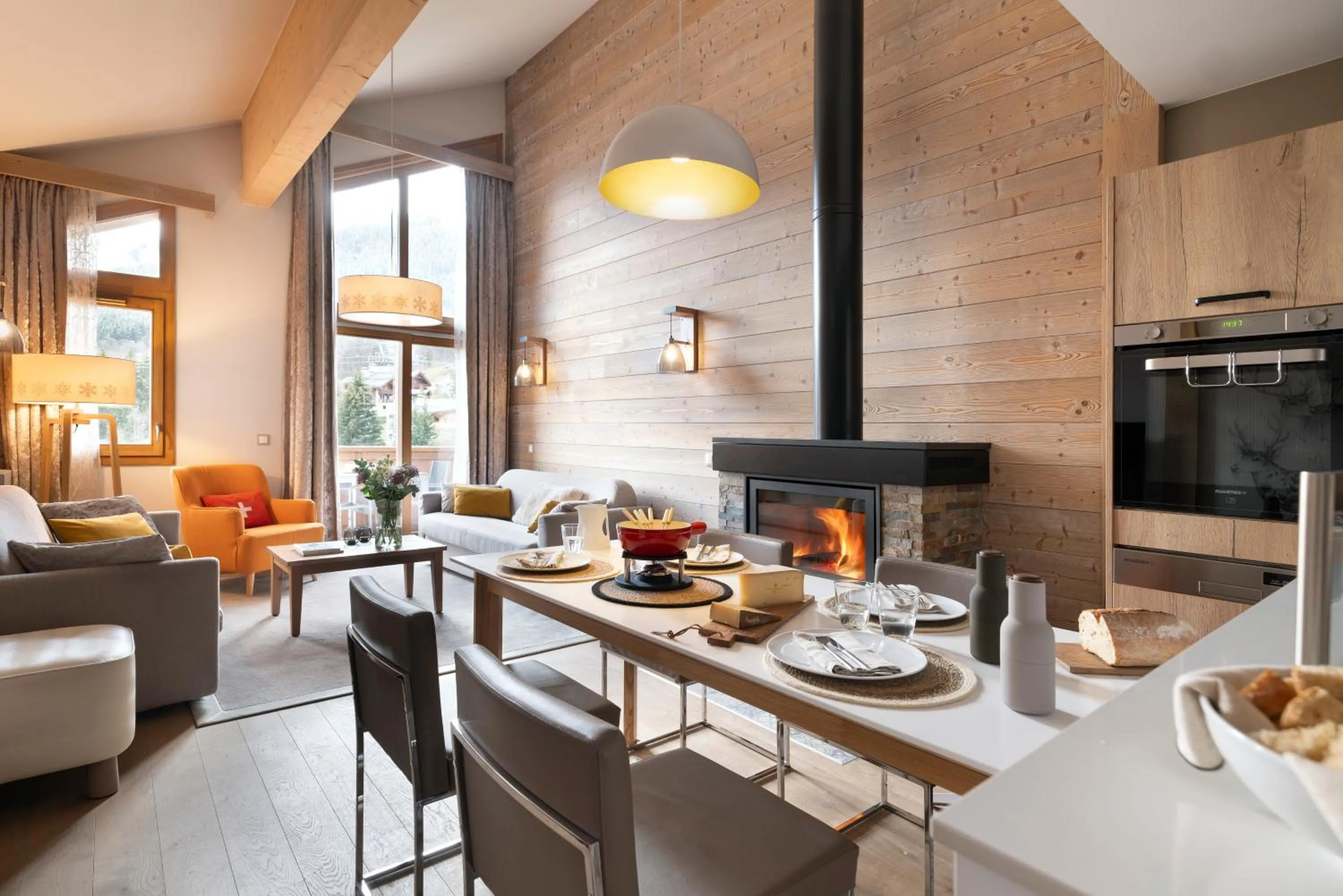 Kitchen or kitchenette in Résidence Pierre & Vacances Premium L'Hévana