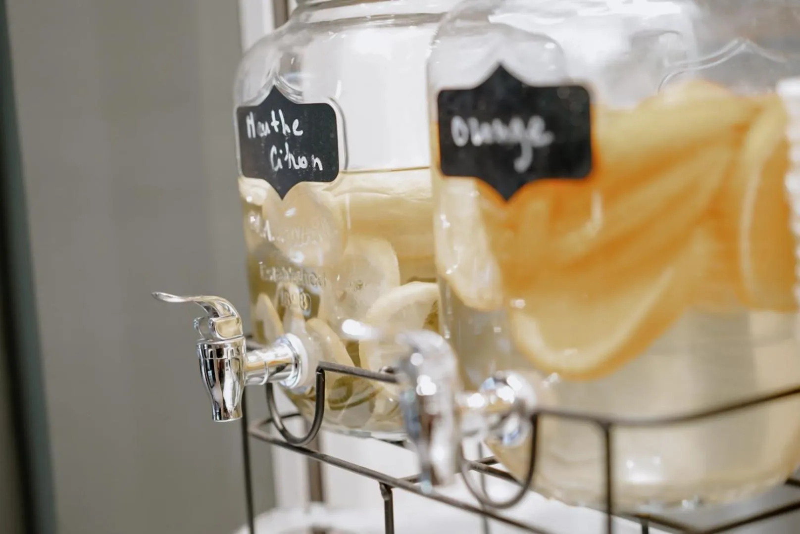 Food and drinks in Ideal Sejour Cannes - Hôtel de Charme