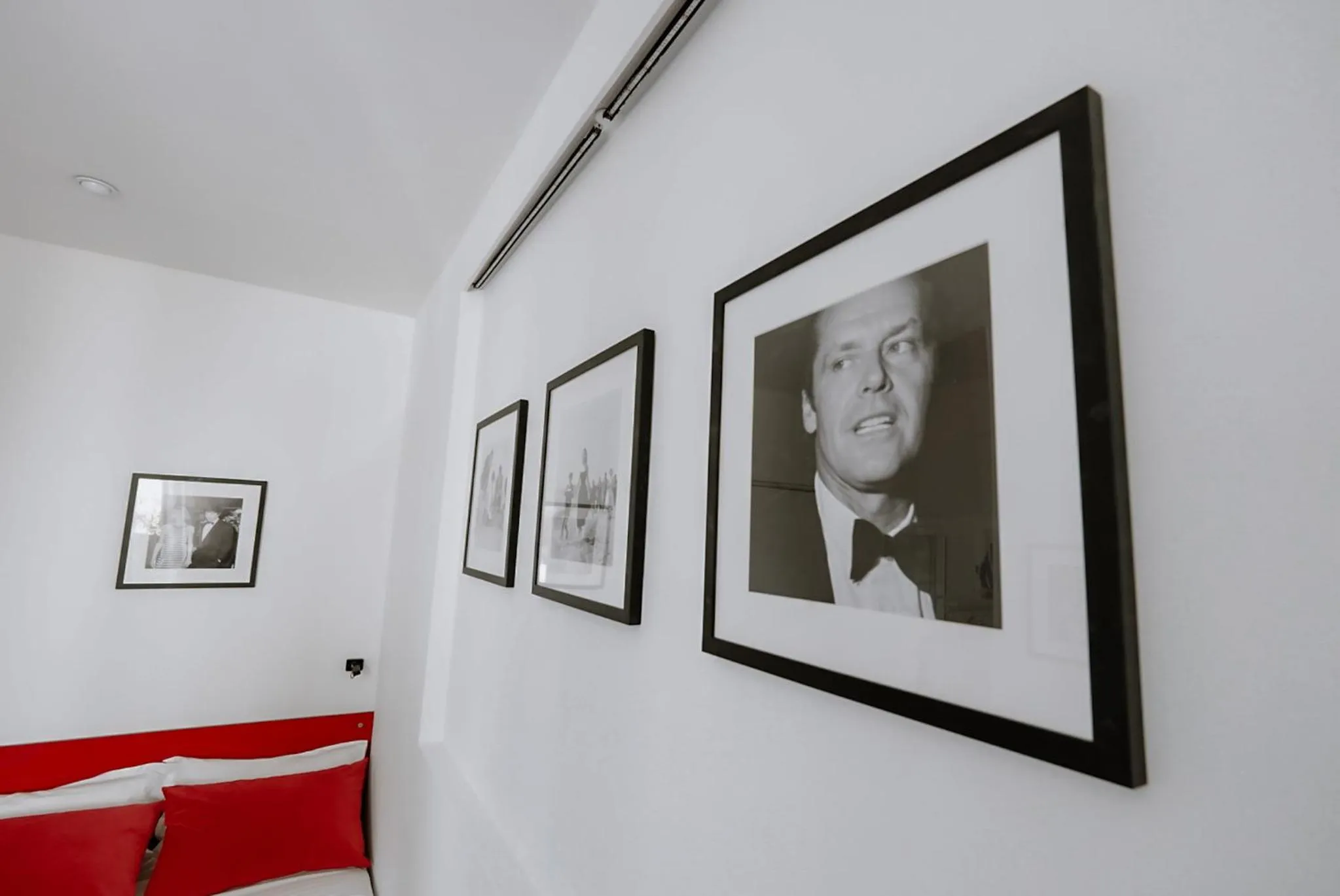 Decorative detail in Ideal Sejour Cannes - Hôtel de Charme