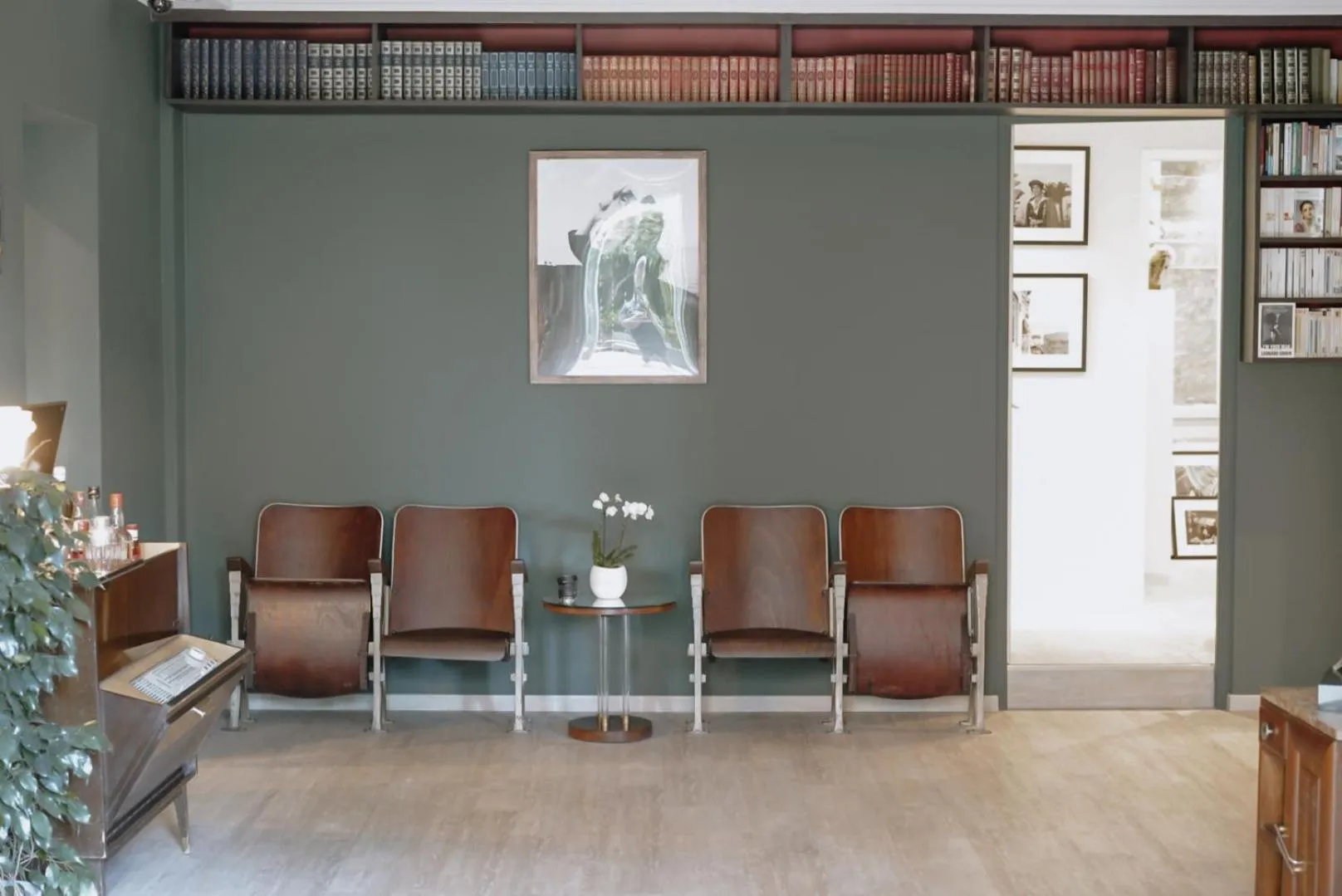 Living room in Ideal Sejour Cannes - Hôtel de Charme