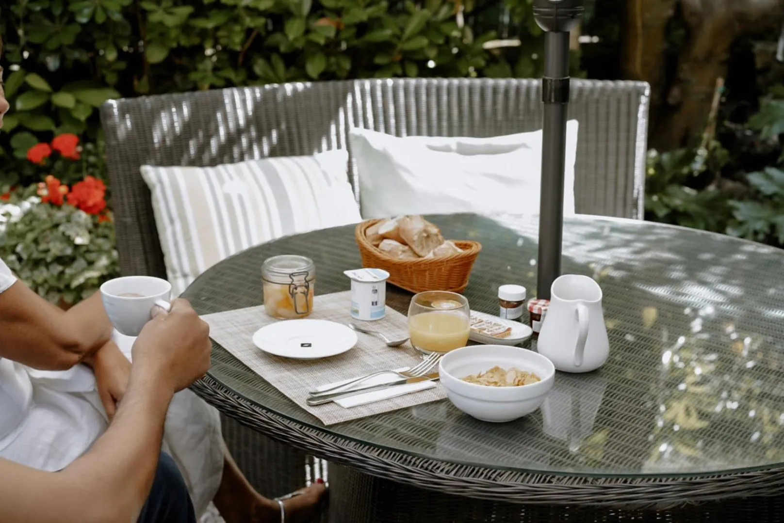 Day in Ideal Sejour Cannes - Hôtel de Charme