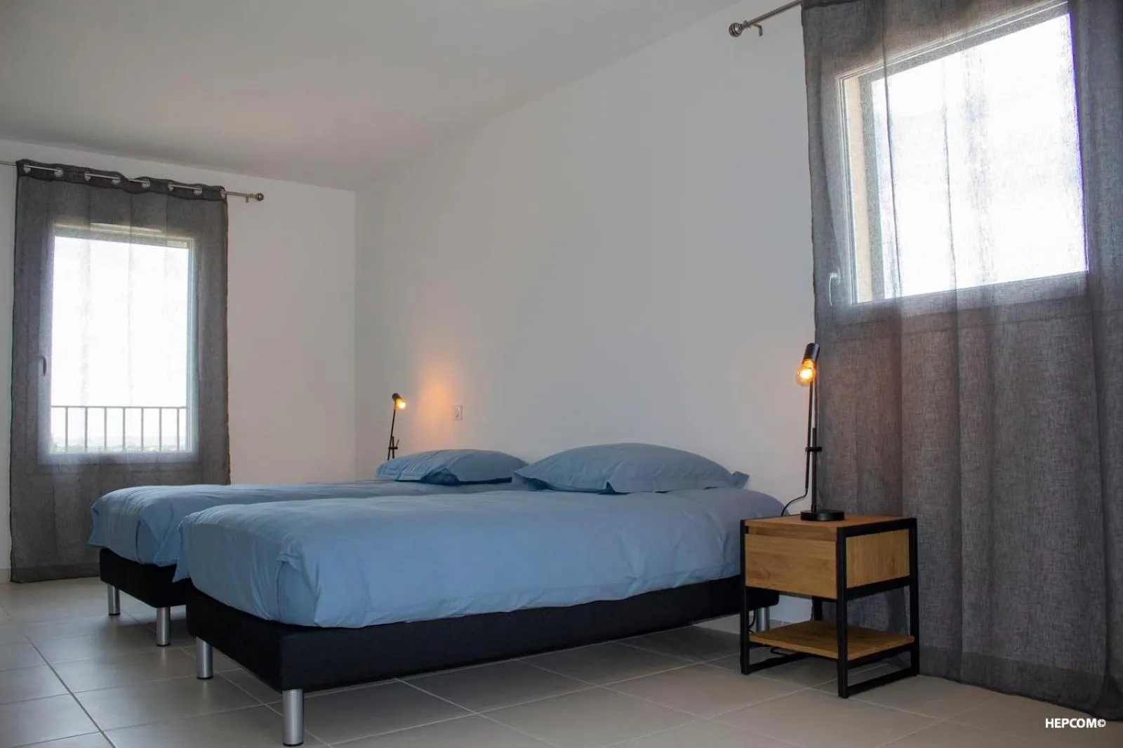 Photo of the whole room, Bed in BASTIDE 9