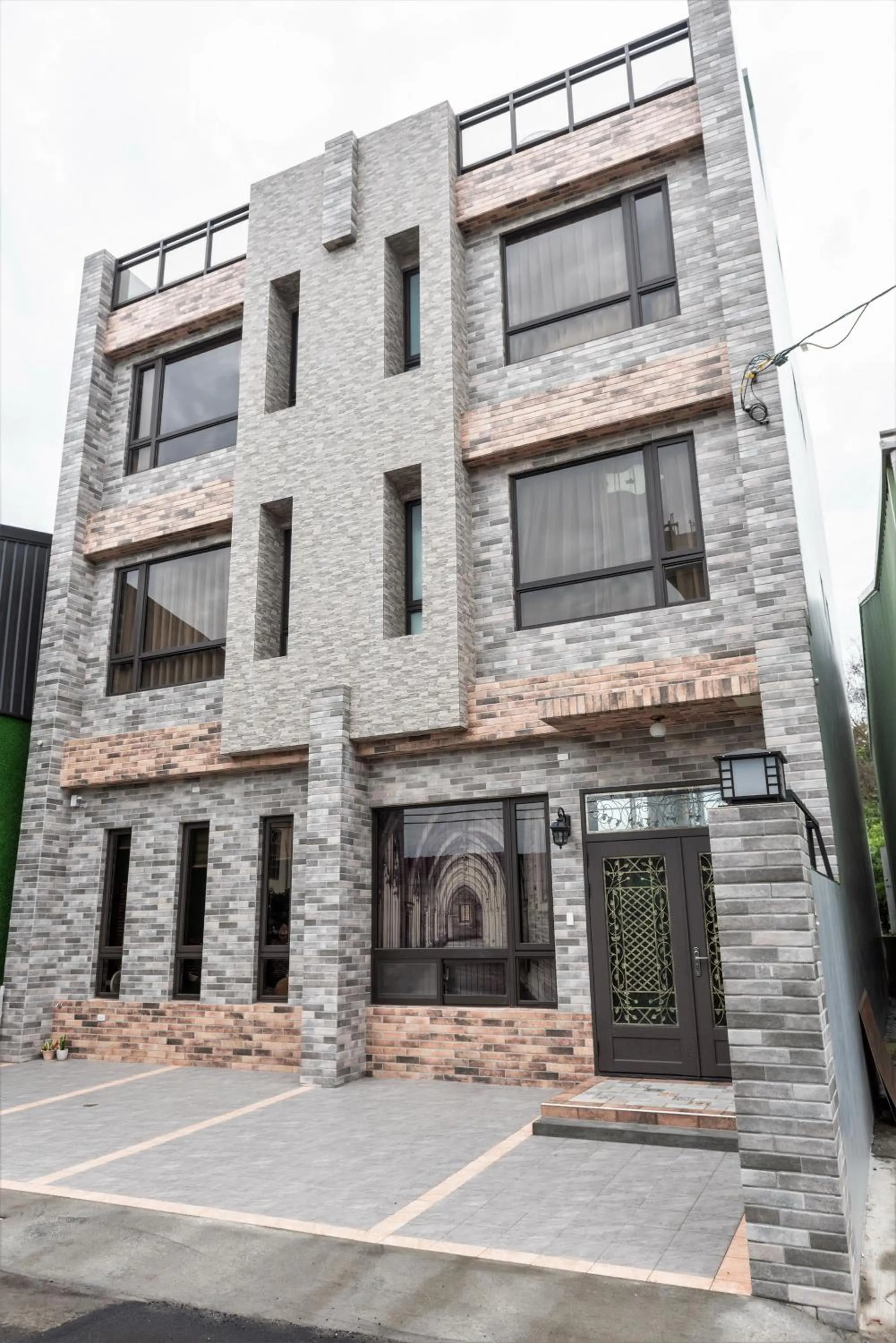 Property building in WT BnB Taichung