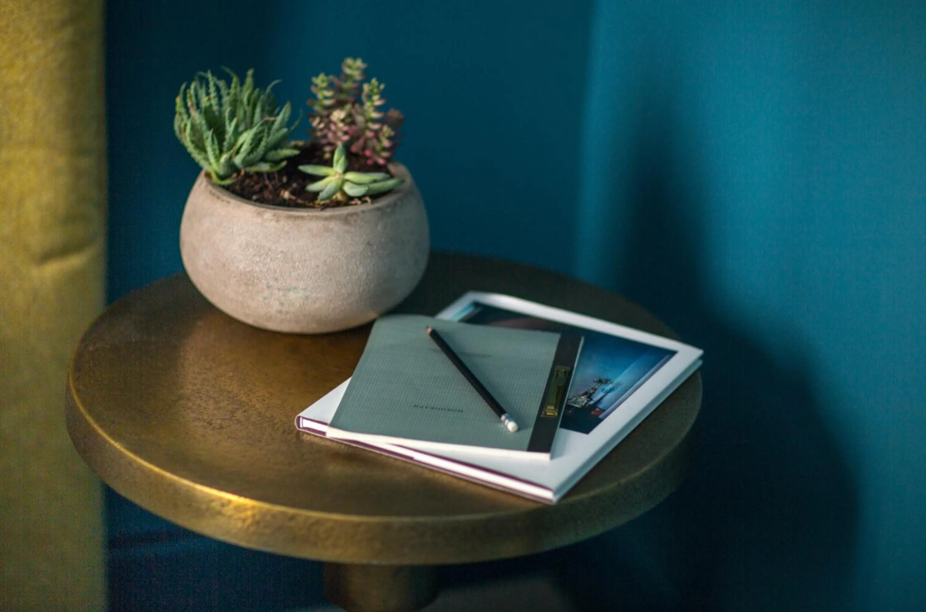 Decorative detail in ibis Styles Paris Nation Cours de Vincennes