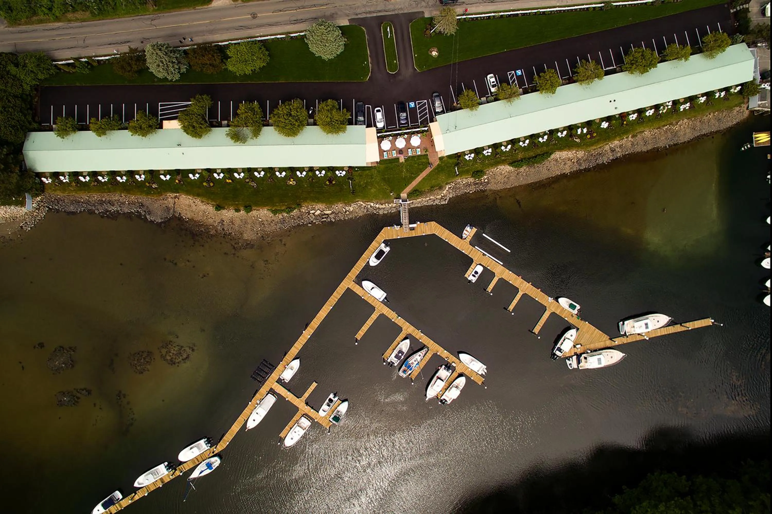 Natural landscape in Yachtsman Lodge & Marina