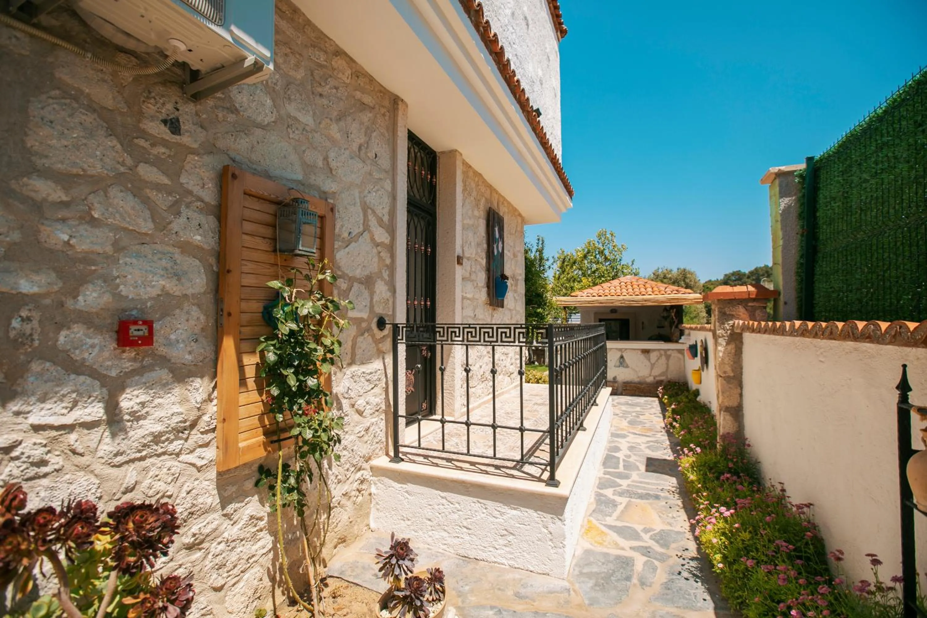 Property building in Alaçatı Albatross Hotel