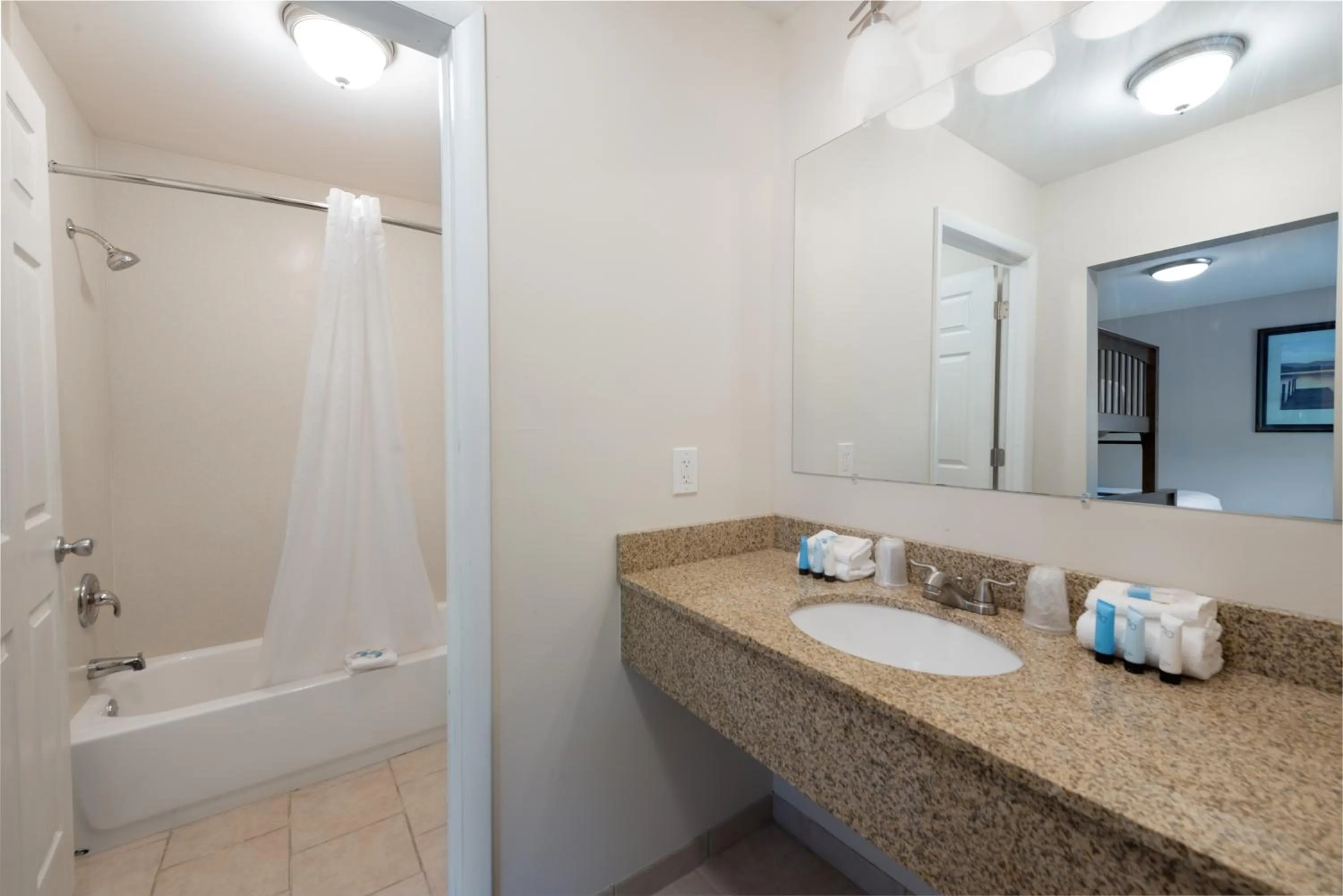 Bathroom in Scotty's Lakeside Resort