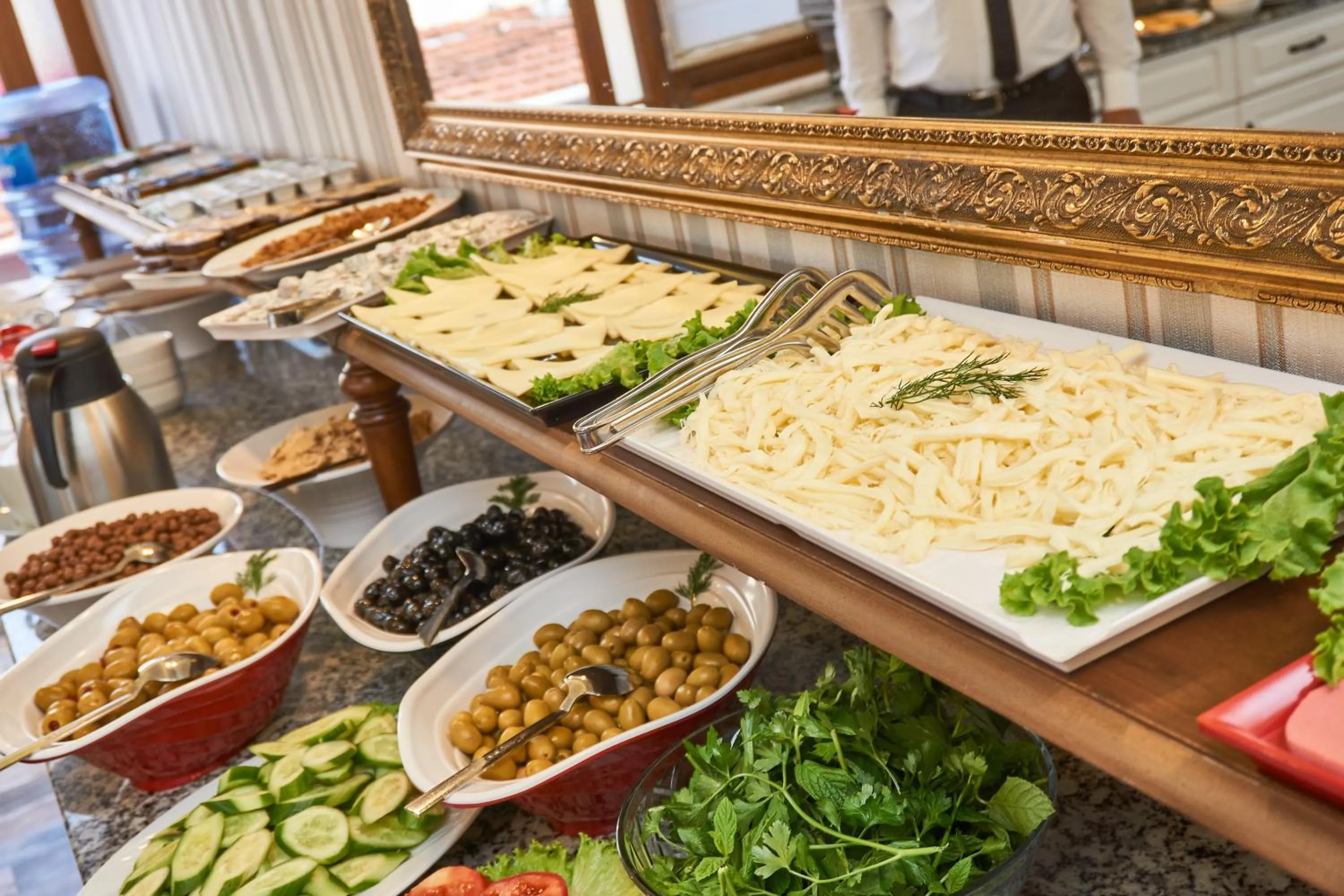 Buffet breakfast in Beyazit Palace Hotel