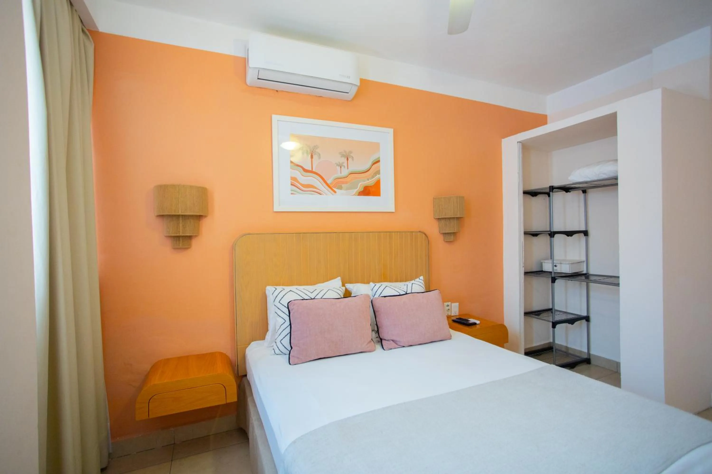 Bed in Hotel Tropicus Boutique