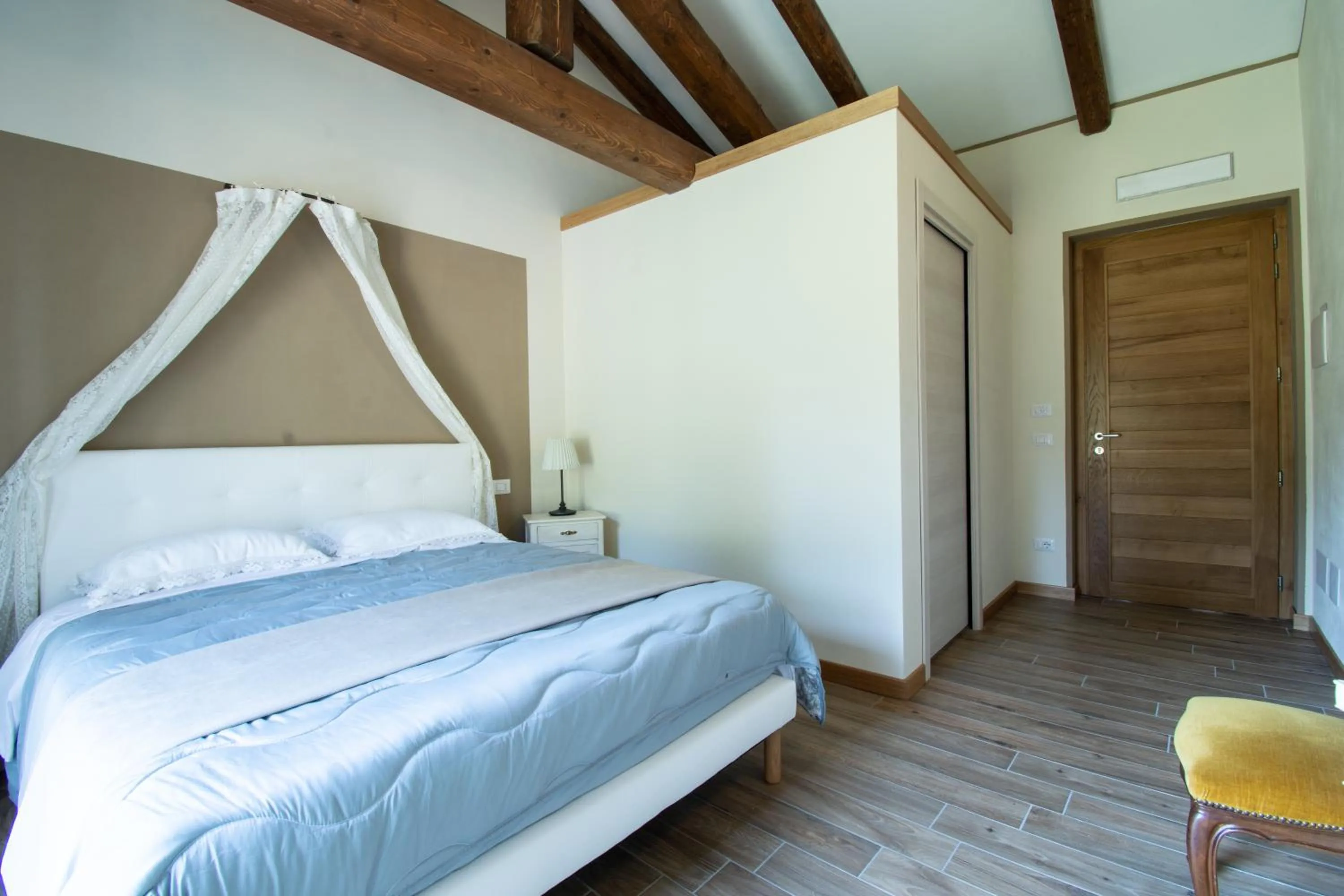 Photo of the whole room, Bed in Ca Montiglio