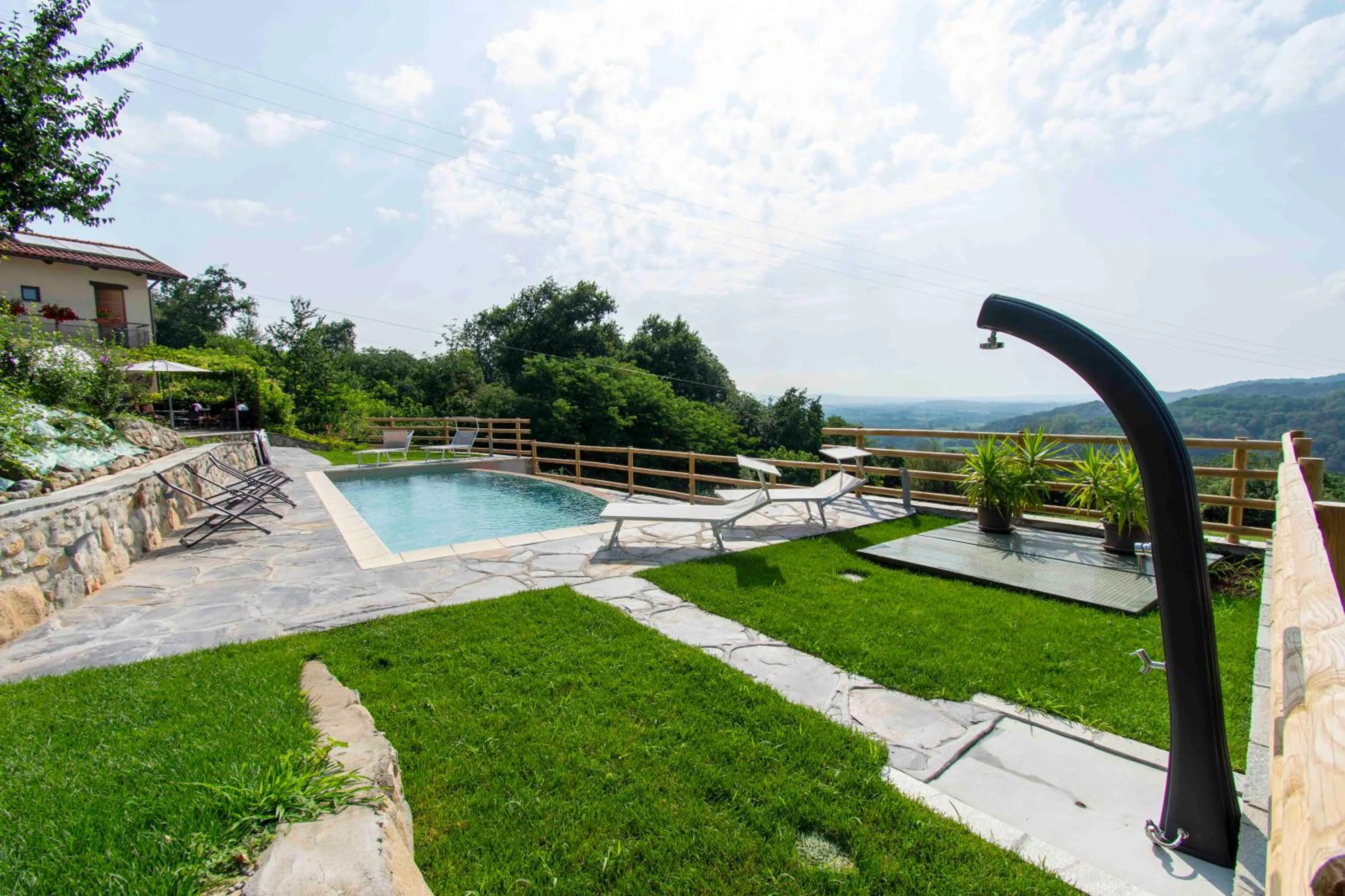 Swimming pool in Ca Montiglio