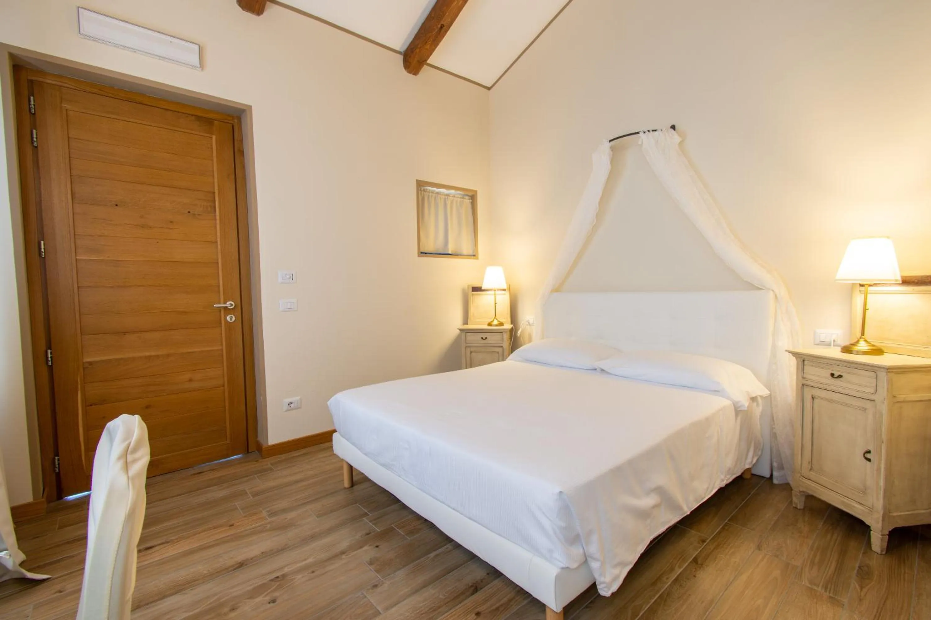 Bedroom, Bed in Ca Montiglio