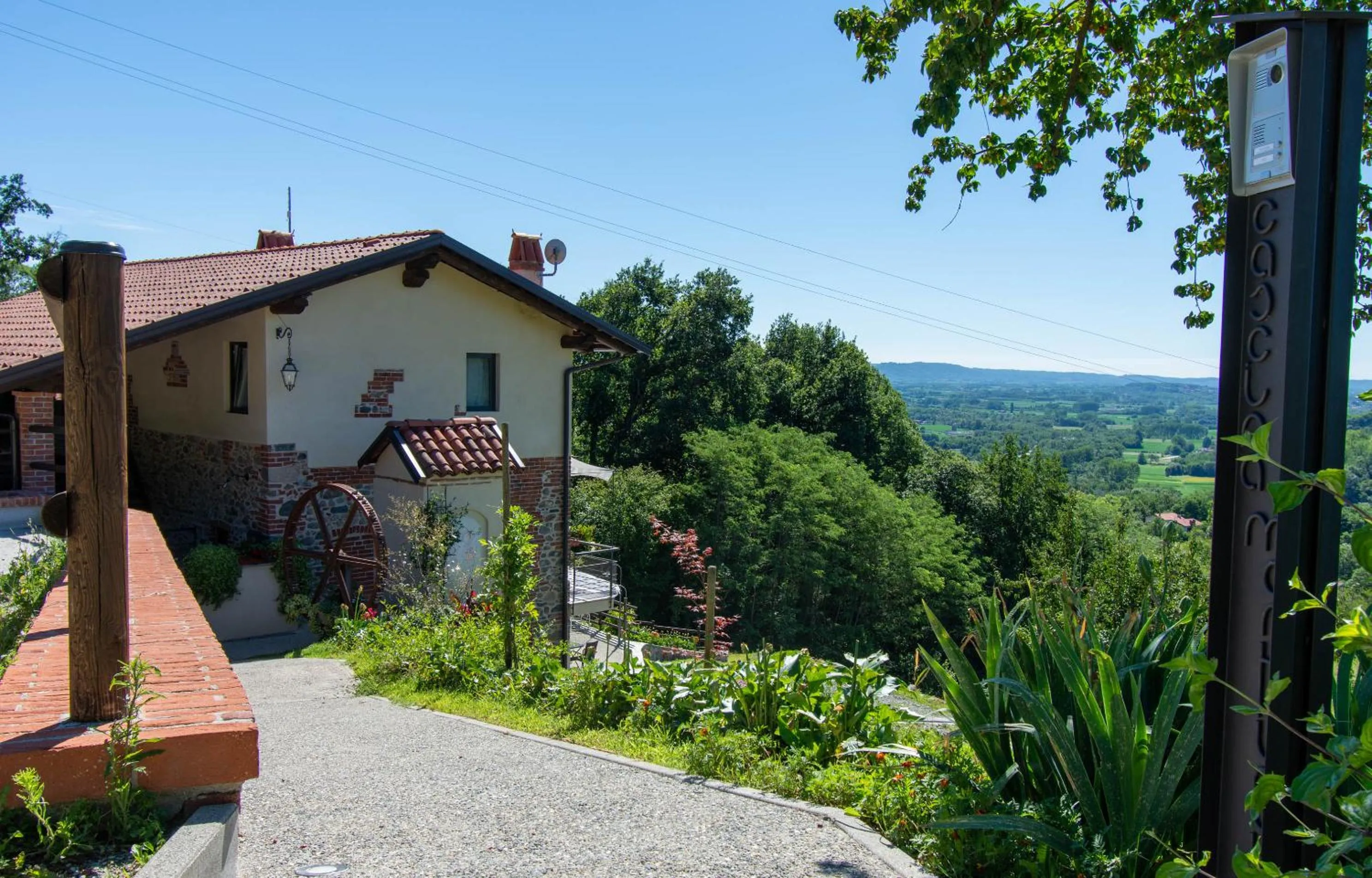 Property building in Ca Montiglio