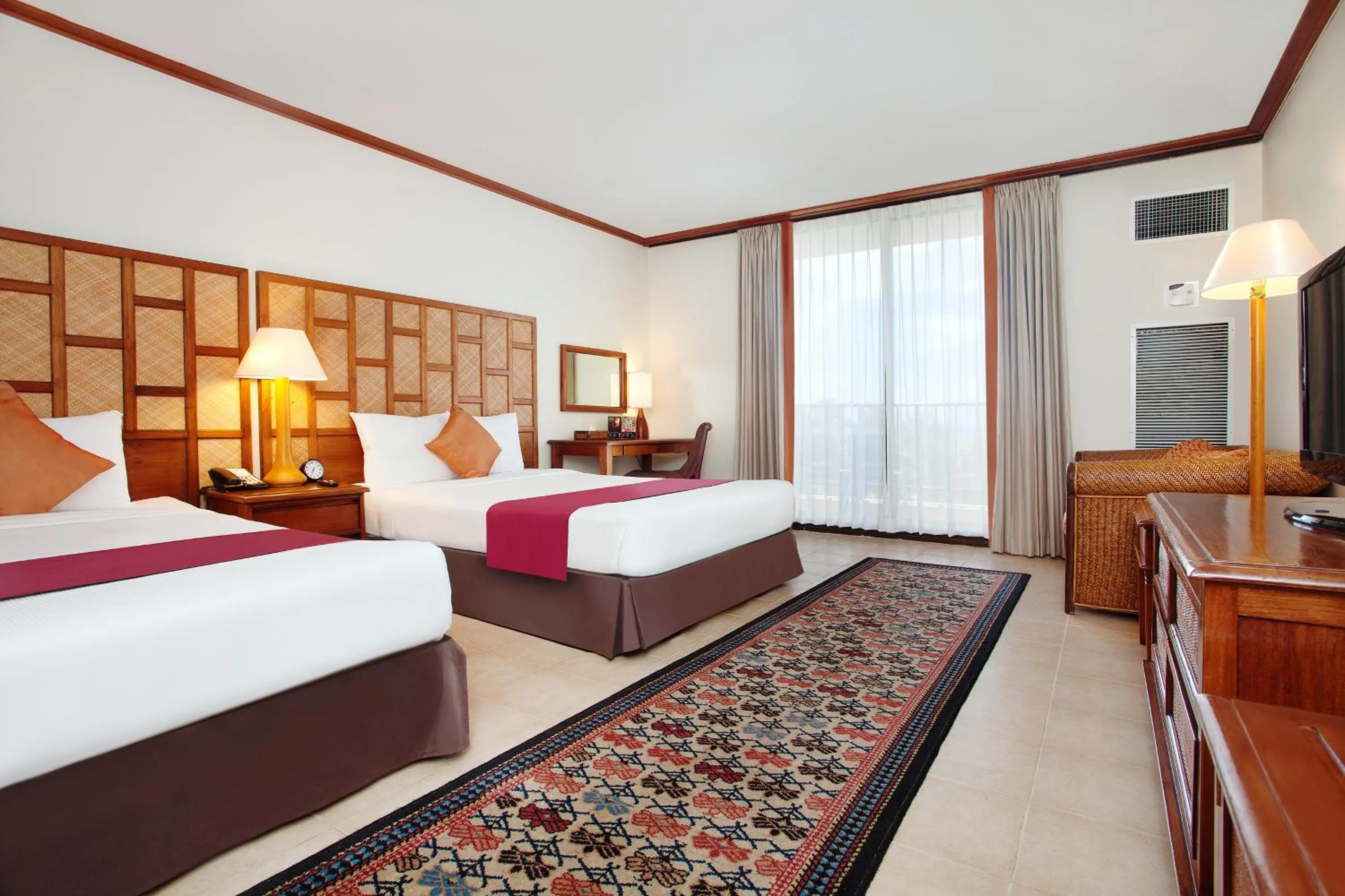 Bedroom, Bed in Pacific Islands Club Guam