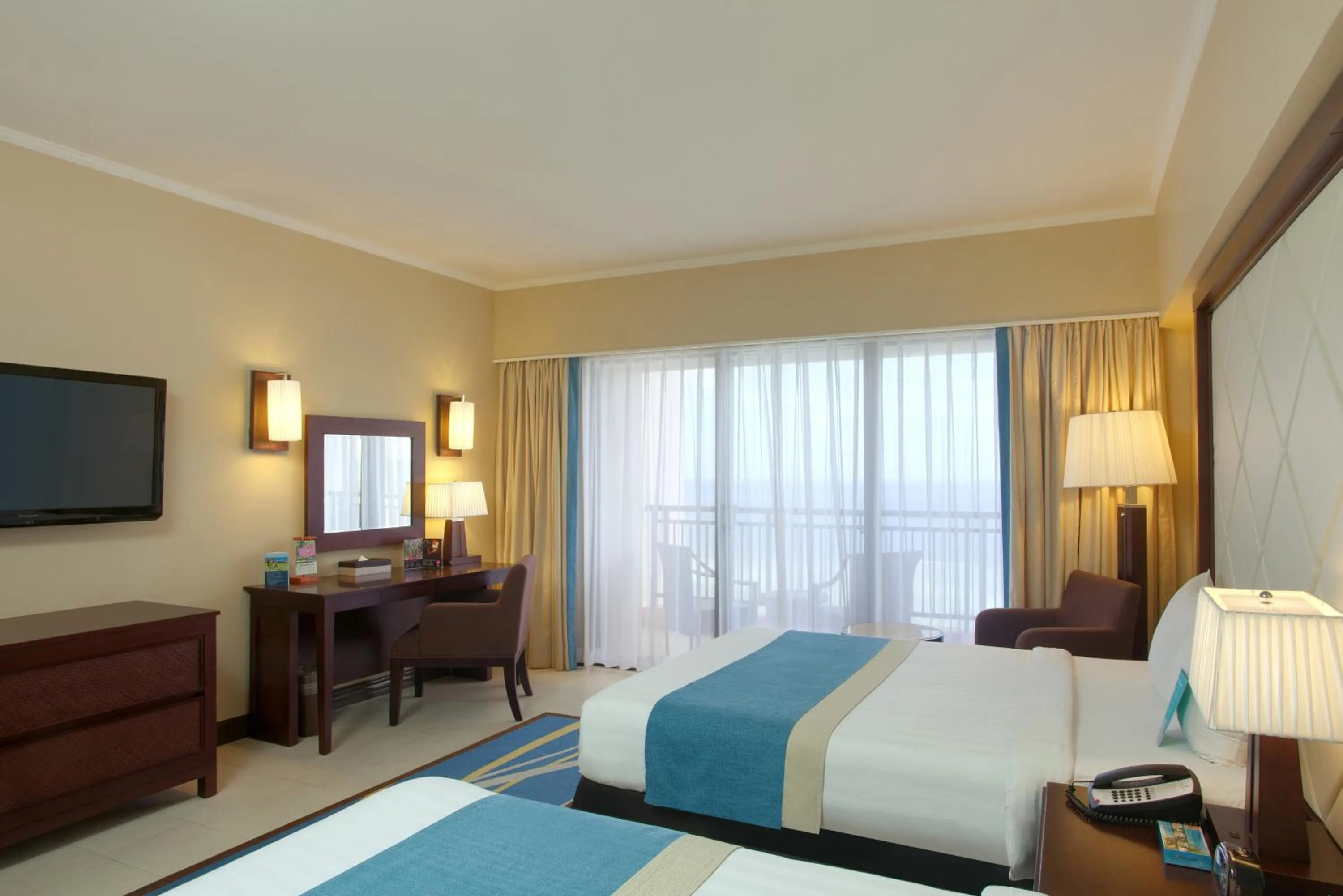 Activities, Bed in Pacific Islands Club Guam