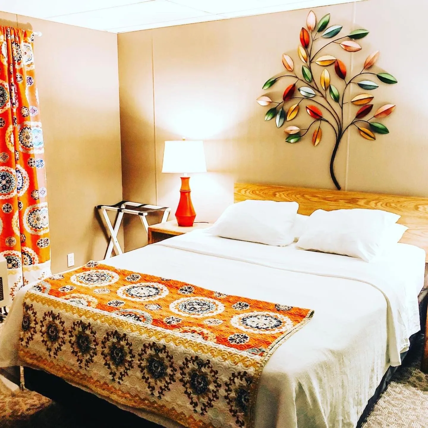 Bed in Bavarian Inn, Black Hills