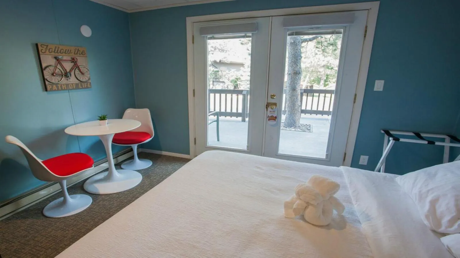 Street view, Bed in Bavarian Inn, Black Hills